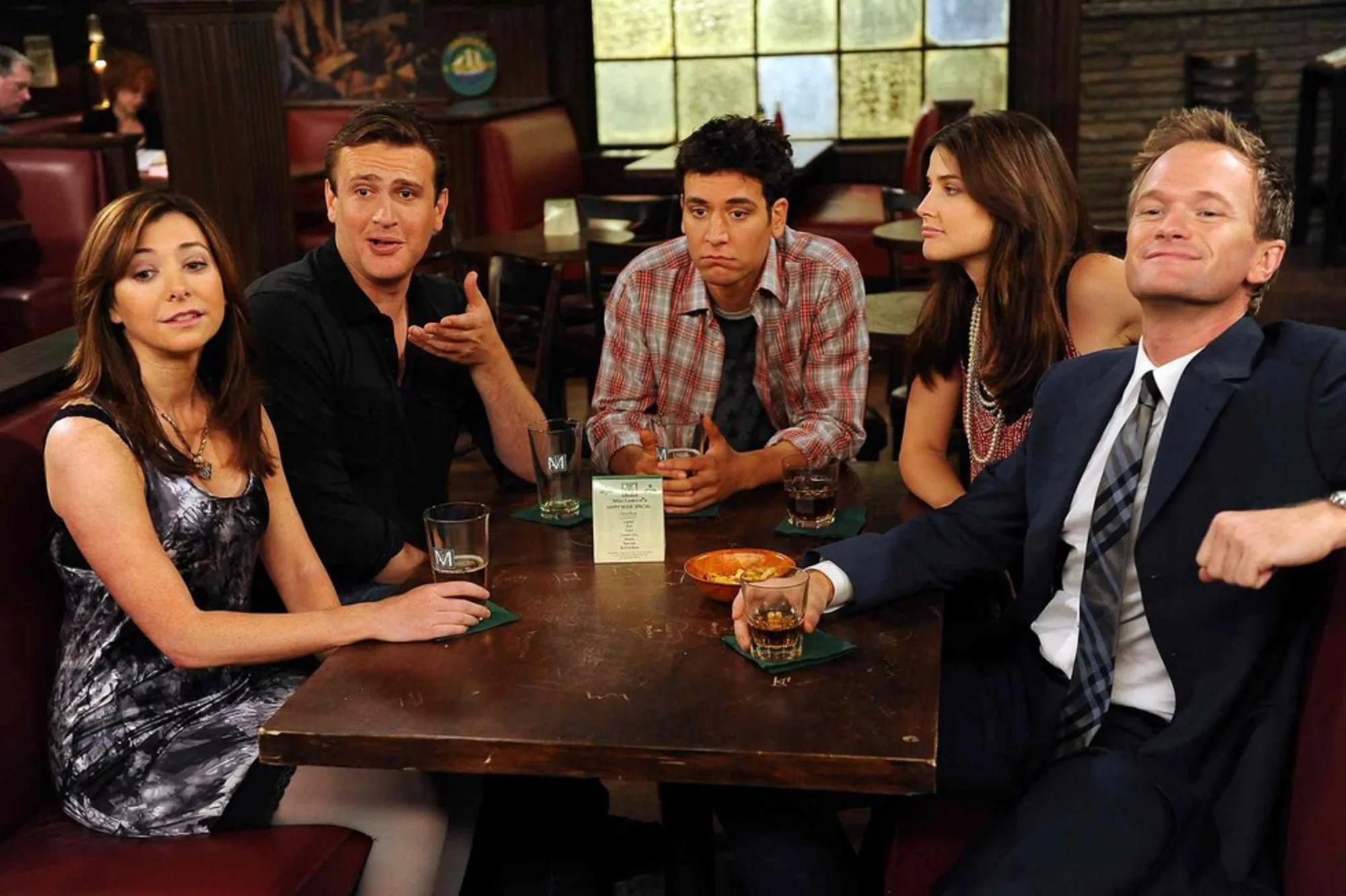 How I Met Your Mother Wallpapers Download - Met Your Mother Season 1 , HD Wallpaper & Backgrounds