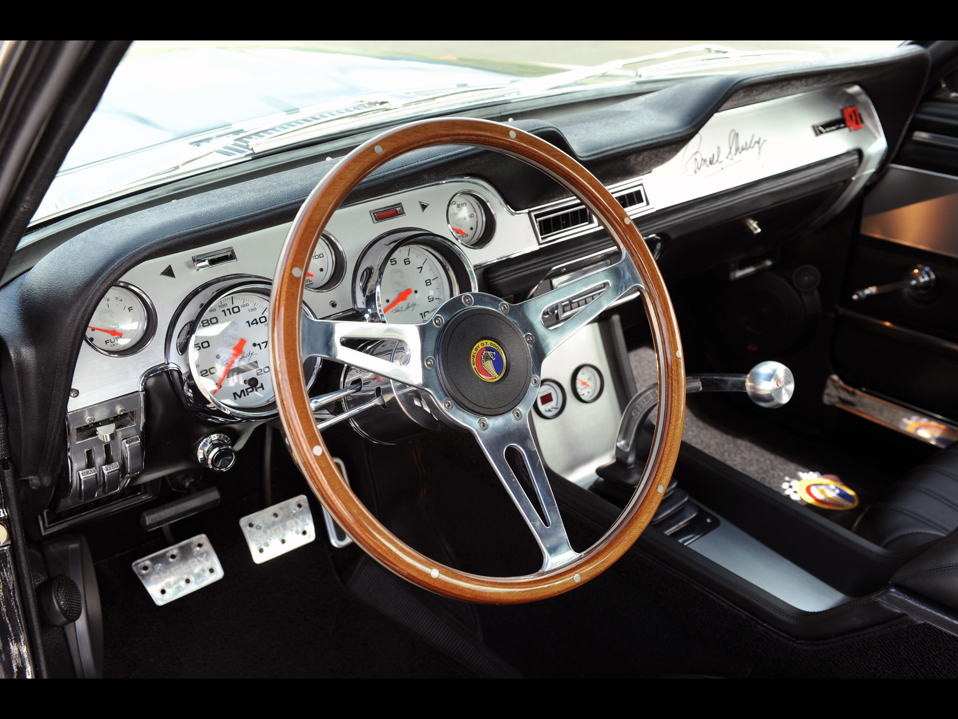 325 Best Car Interiors - Shelby Gt500 Cr 900s , HD Wallpaper & Backgrounds