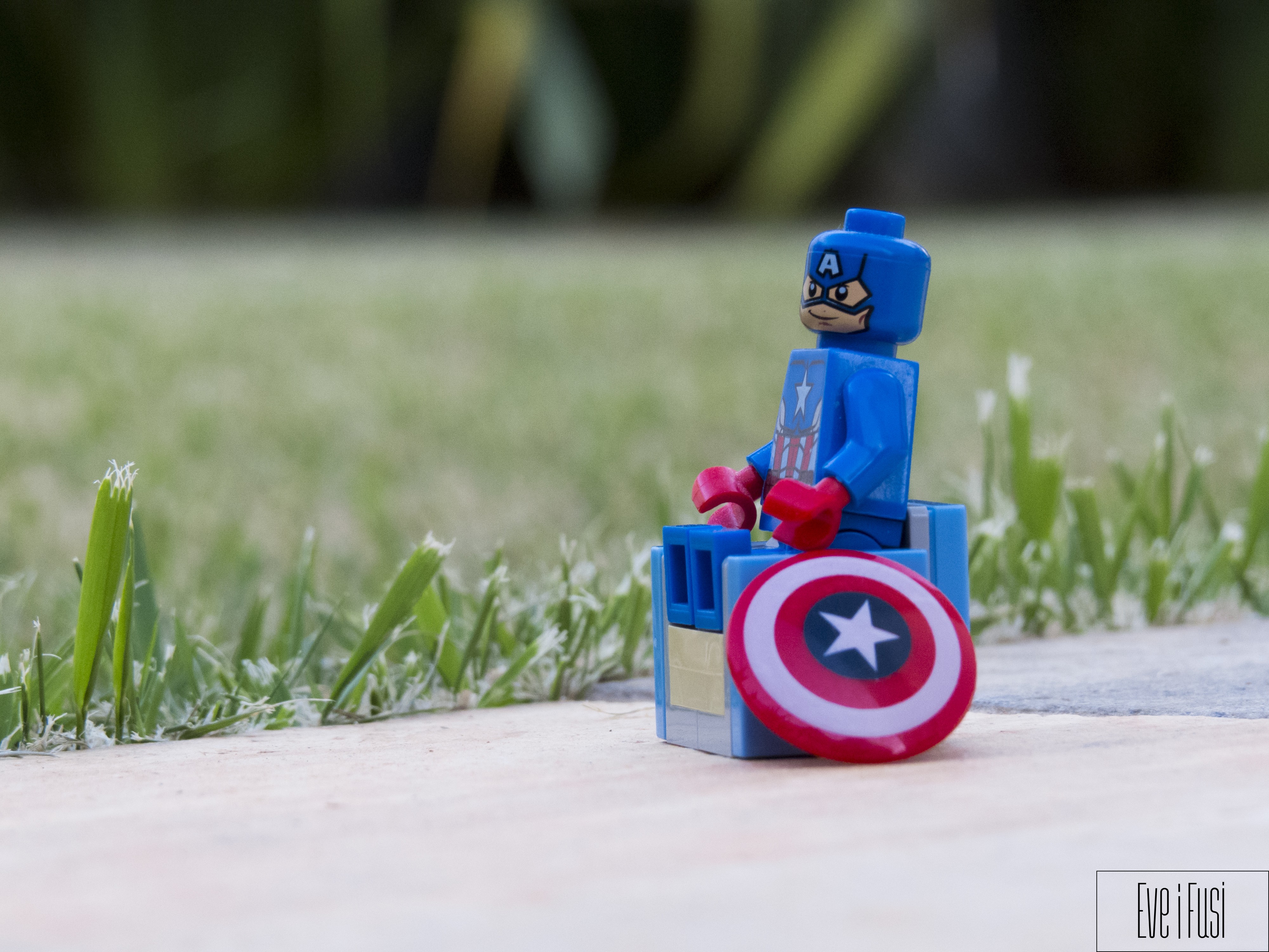 Captain America, Marvel Heroes, Lego, Relaxing, The - Fondo Capitan America Lego , HD Wallpaper & Backgrounds