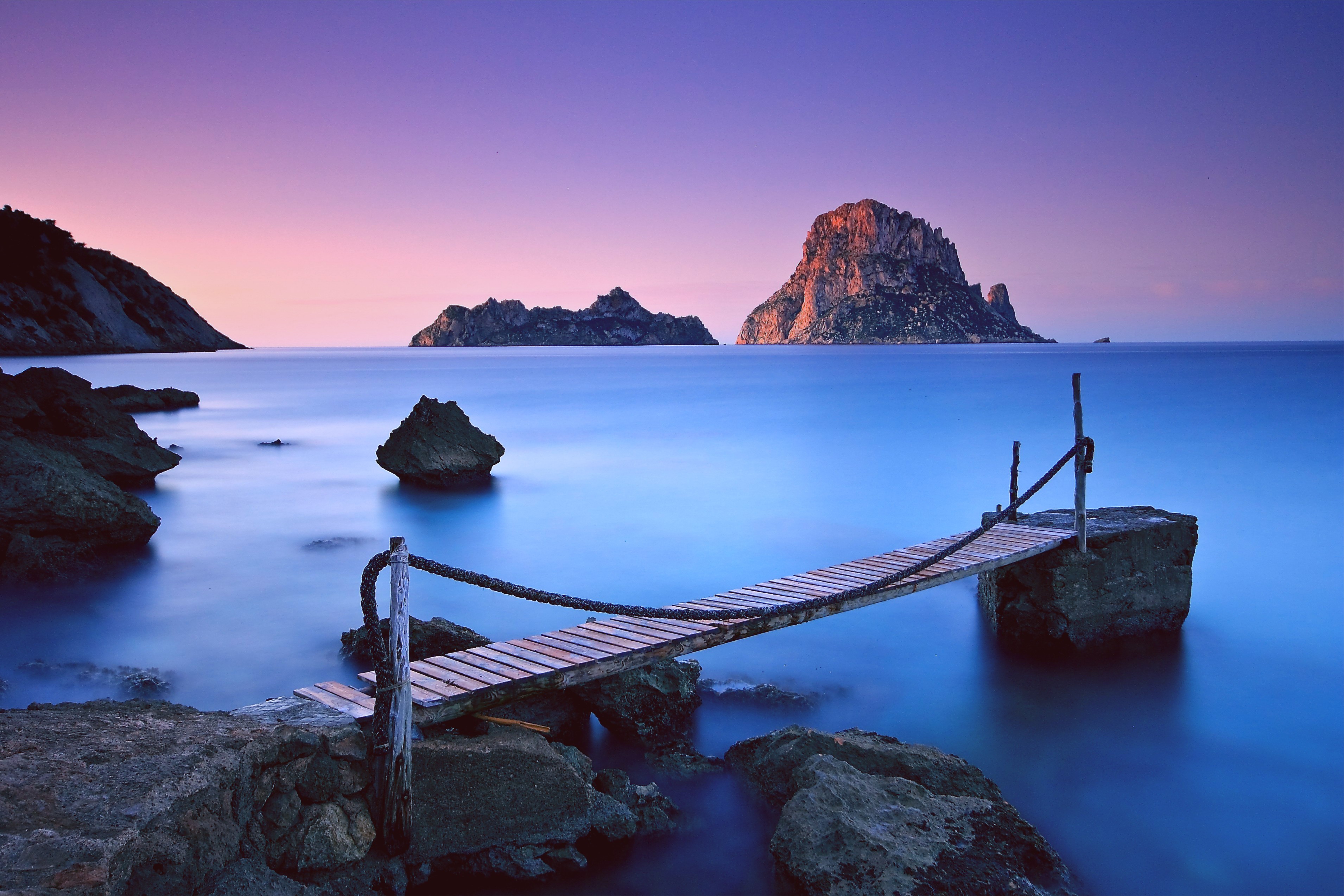 Sea, Pier, Ropes, Horizon, Rock, Sky, Pink, Blue, Es - Es Vedra Island , HD Wallpaper & Backgrounds