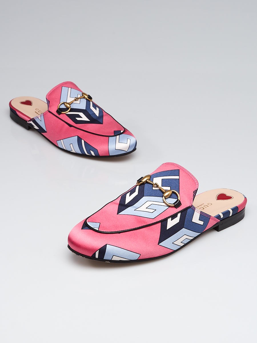 Gucci Pink Gg Wallpaper Print Satin Princetown Slippers - Speedboat , HD Wallpaper & Backgrounds