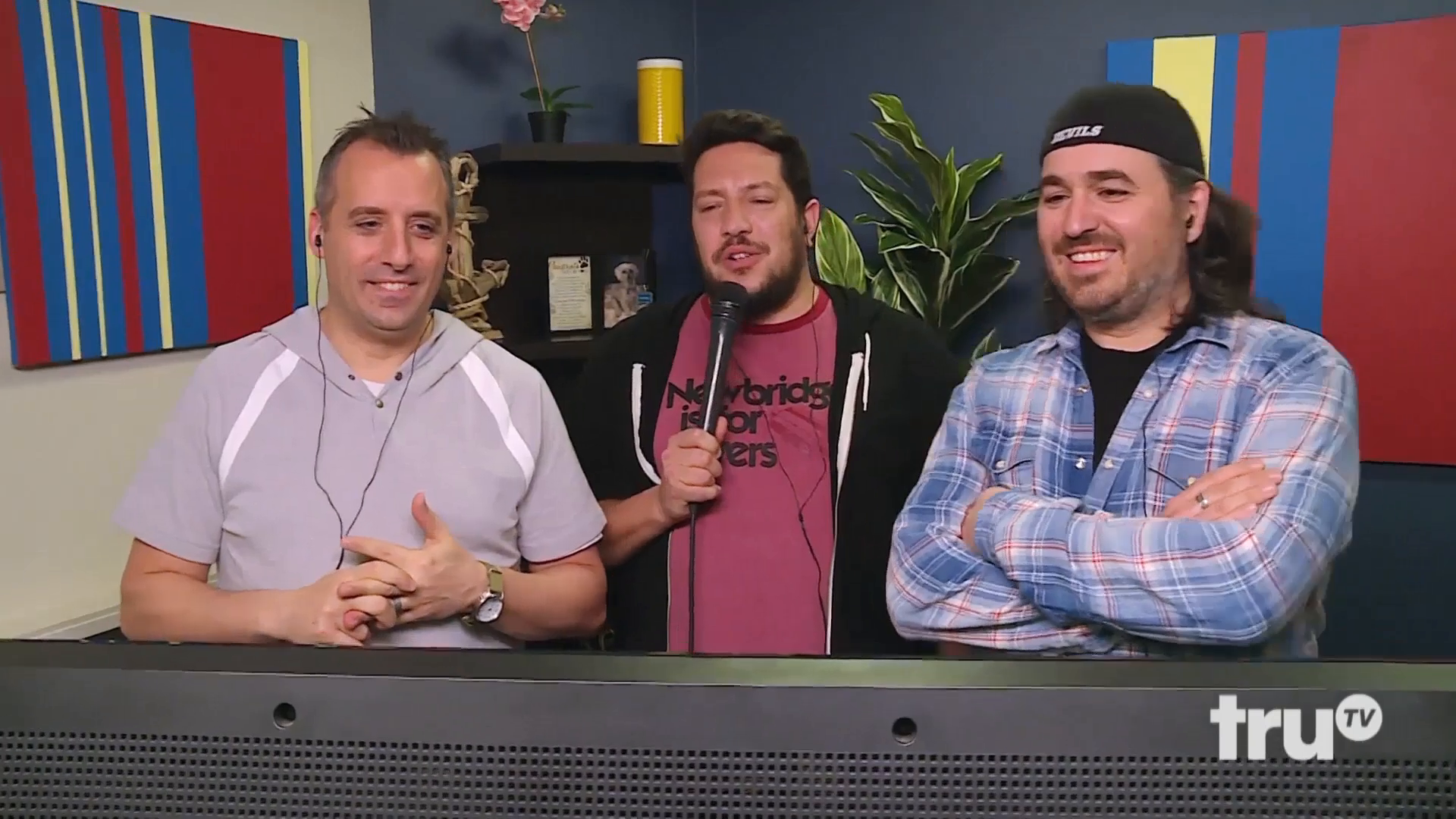 Thumbnail For Impractical Jokers On-air Light - Rehab Party At The Hard , HD Wallpaper & Backgrounds