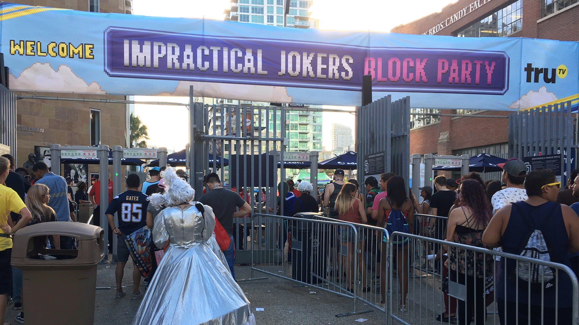 Impractical Jokers Takeover Petco Park For Its Annual - Crowd , HD Wallpaper & Backgrounds