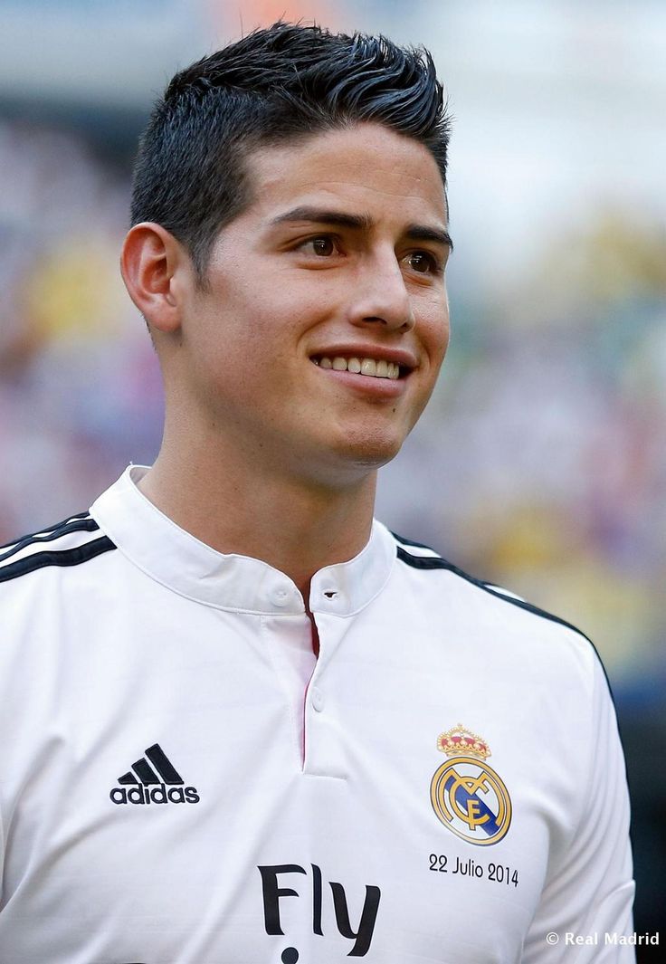 Vvezhdane Srcevina Patrul James Rodriguez Adidas Haircut Napravete Zhivot Proces Na Vzemane Na Pt Piano