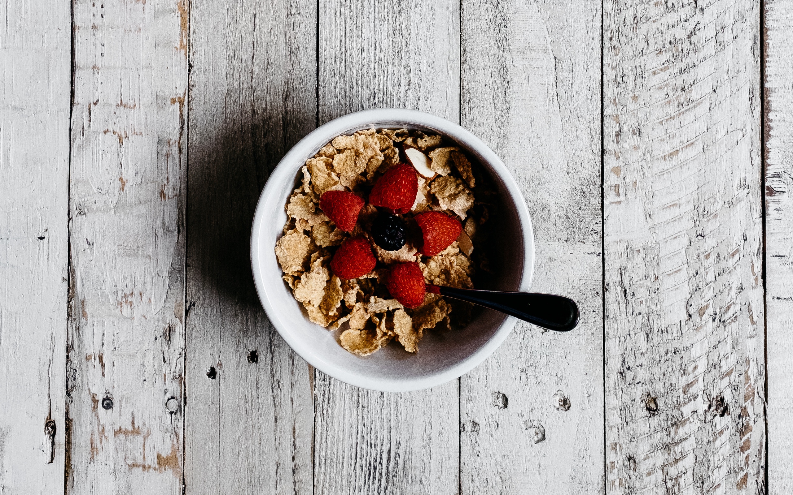 Wallpaper Breakfast, Cereals, Berries, Milk, Table - 4k Backgrounds Food , HD Wallpaper & Backgrounds