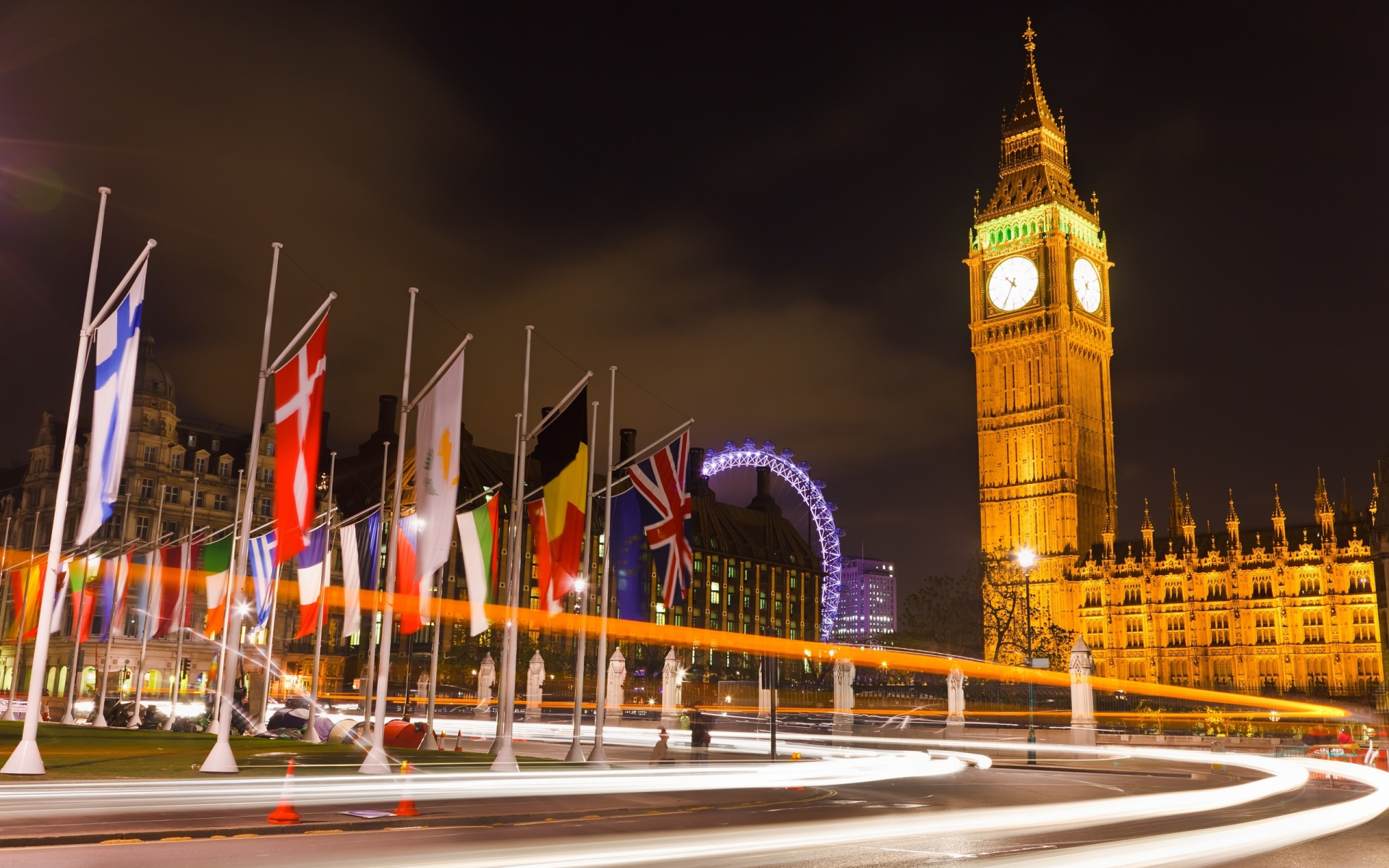 Traffic In Night London - Big Ben , HD Wallpaper & Backgrounds