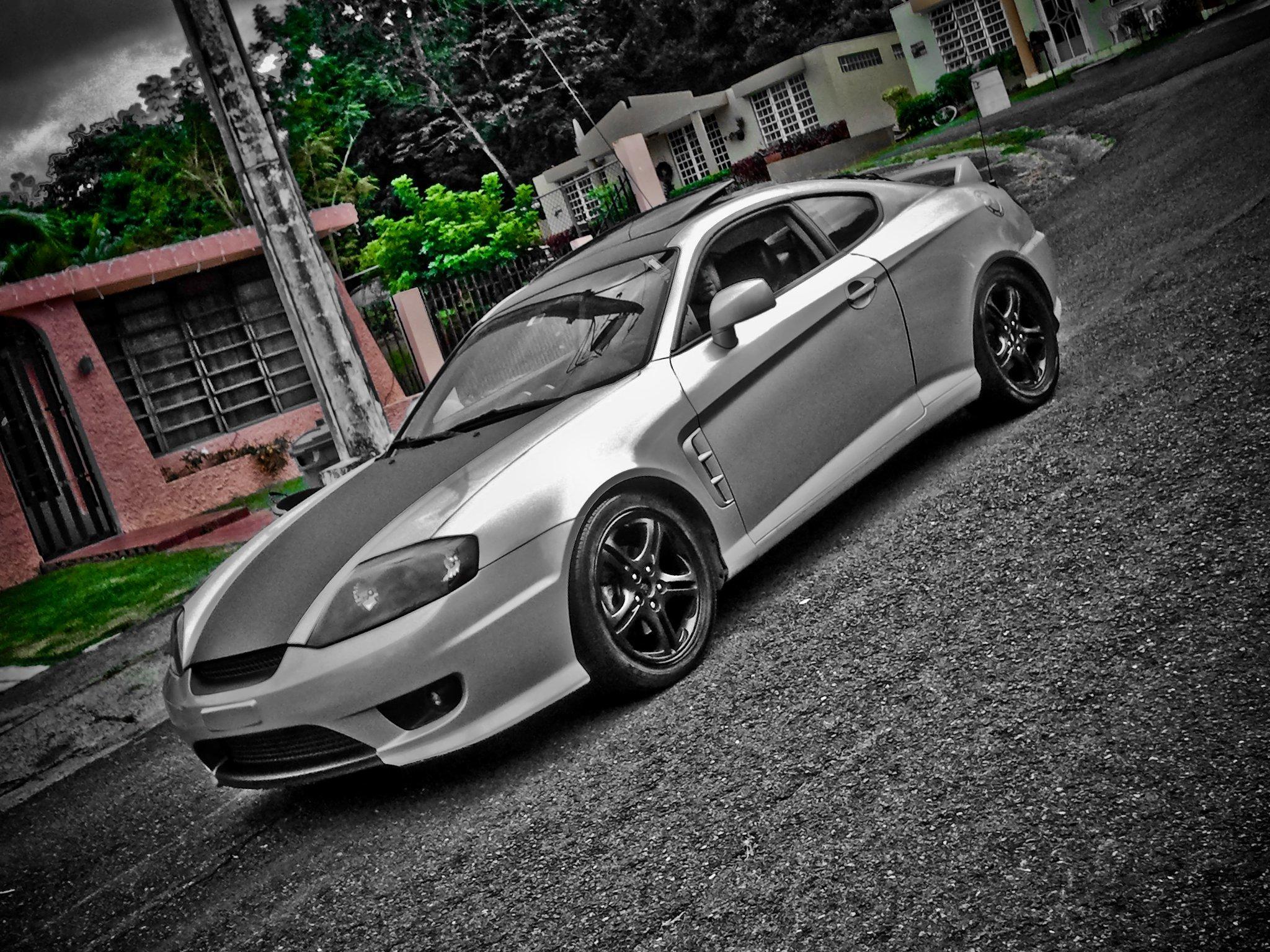 Tiburon Wallpaper - Hyundai Coupe Tiburon 2005 , HD Wallpaper & Backgrounds