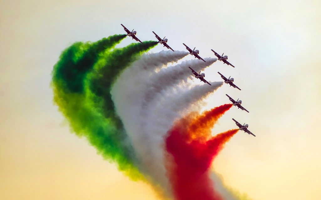 Indian Airforce Fighter Jets Smoke 4k Wallpaper - Air Force India Flag , HD Wallpaper & Backgrounds