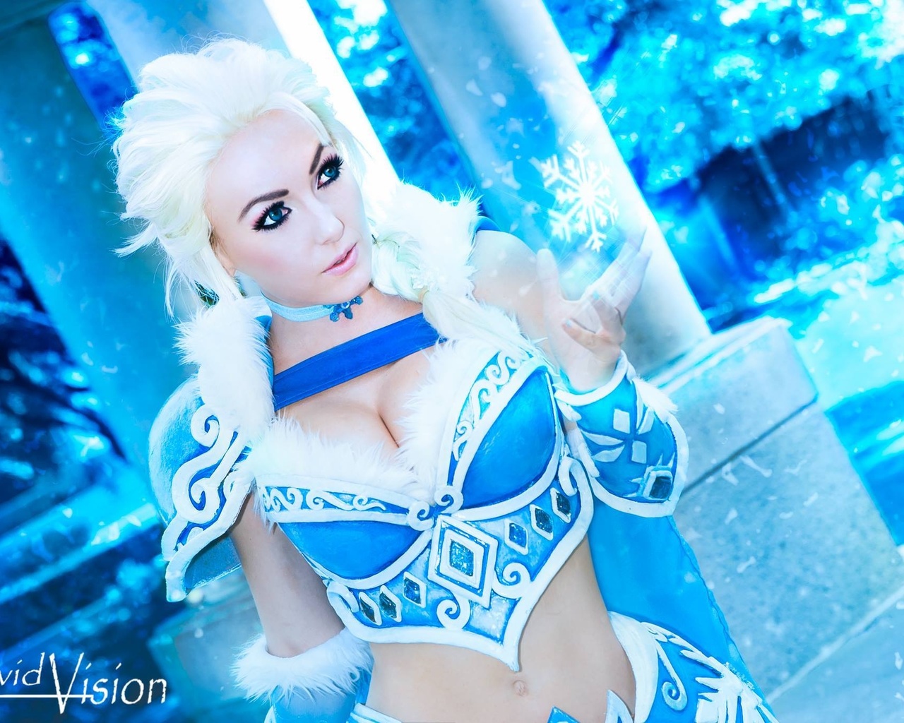 Frozen, Jessica Nigri Cosplay Elsa Frozen Sexy Girl, - Jessica Nigri , HD Wallpaper & Backgrounds