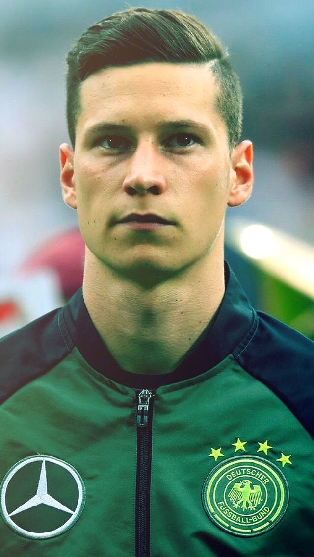 Pin By Kristina Kash On Football Is Life - Julian Draxler , HD Wallpaper & Backgrounds