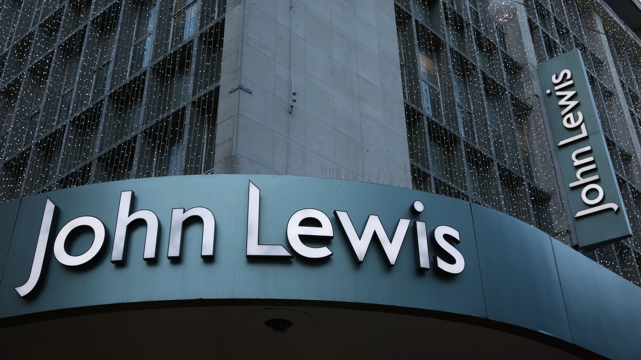 John Lewis Launches Beauty Recycling Scheme - Commercial Building , HD Wallpaper & Backgrounds