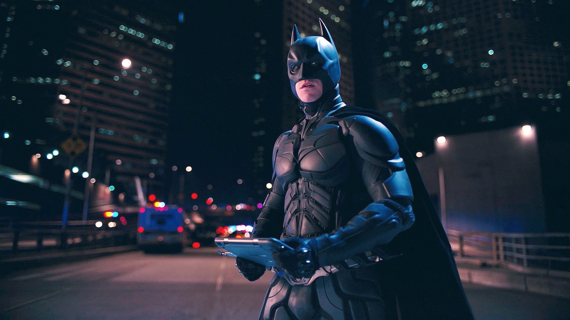 The Dark Knight Rises Batman Movies Wallpaper And Background - Dark Knight Rises Batman Appears , HD Wallpaper & Backgrounds