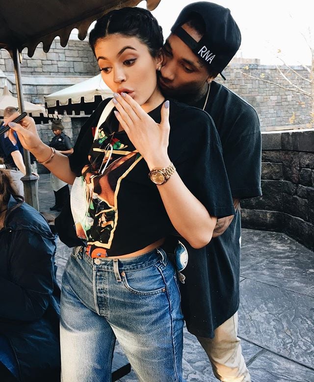 Kylie Jenner Y Tyga 2016 , HD Wallpaper & Backgrounds