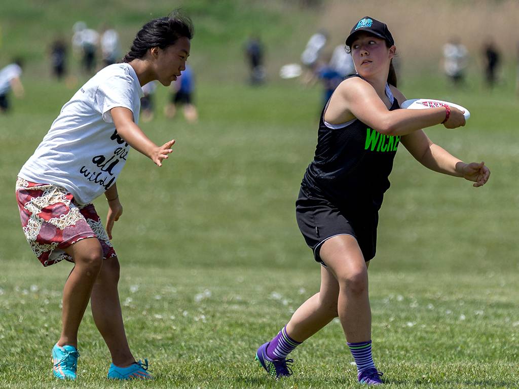 Junior Ultimate Frisbee Tourney Coming To Quinte - Running , HD Wallpaper & Backgrounds