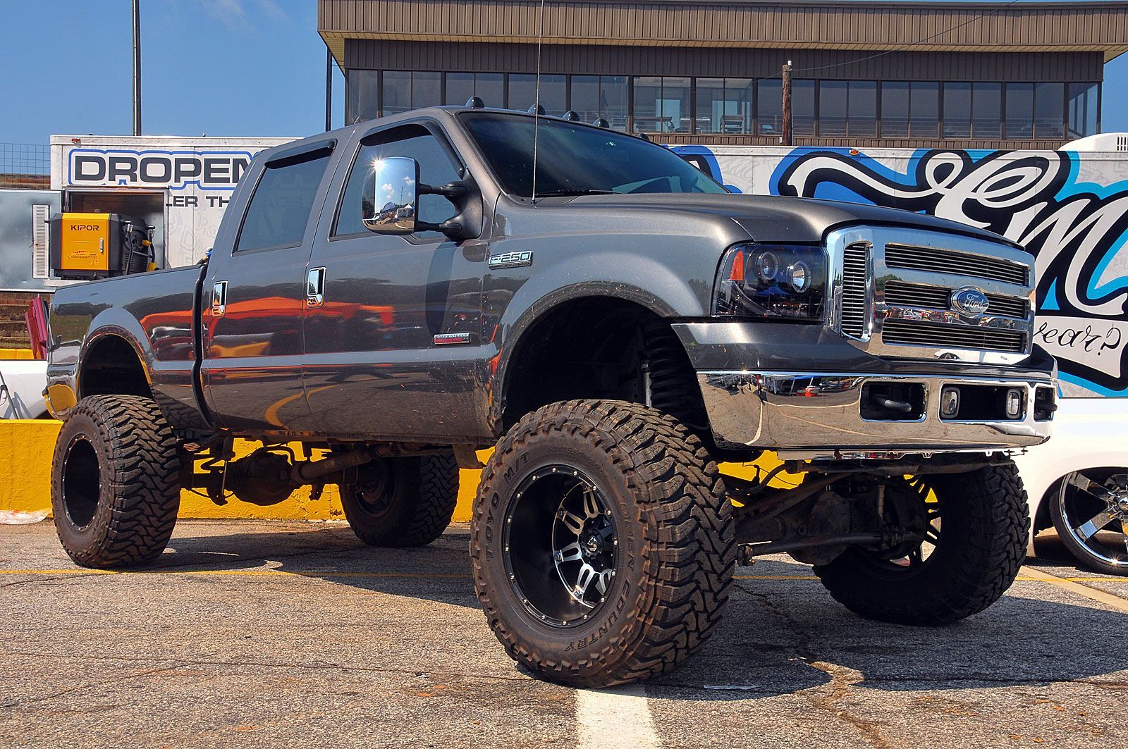 Ford » Ford Powerstroke Wallpaper - Off-road Vehicle , HD Wallpaper & Backgrounds