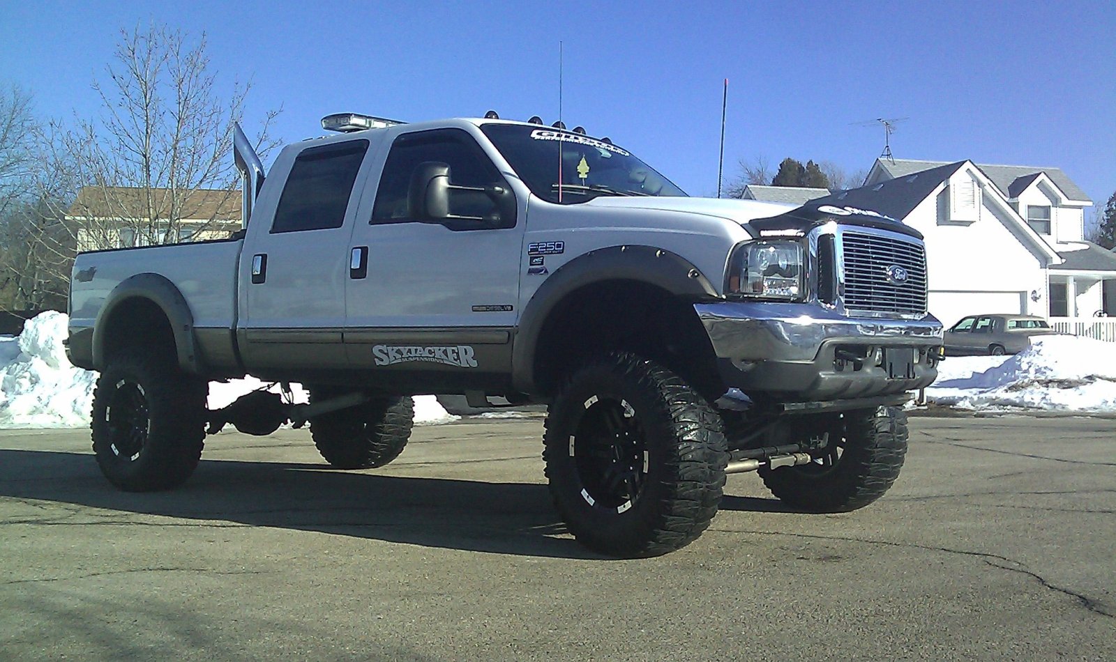 Lifted White Ford Powerstroke , HD Wallpaper & Backgrounds