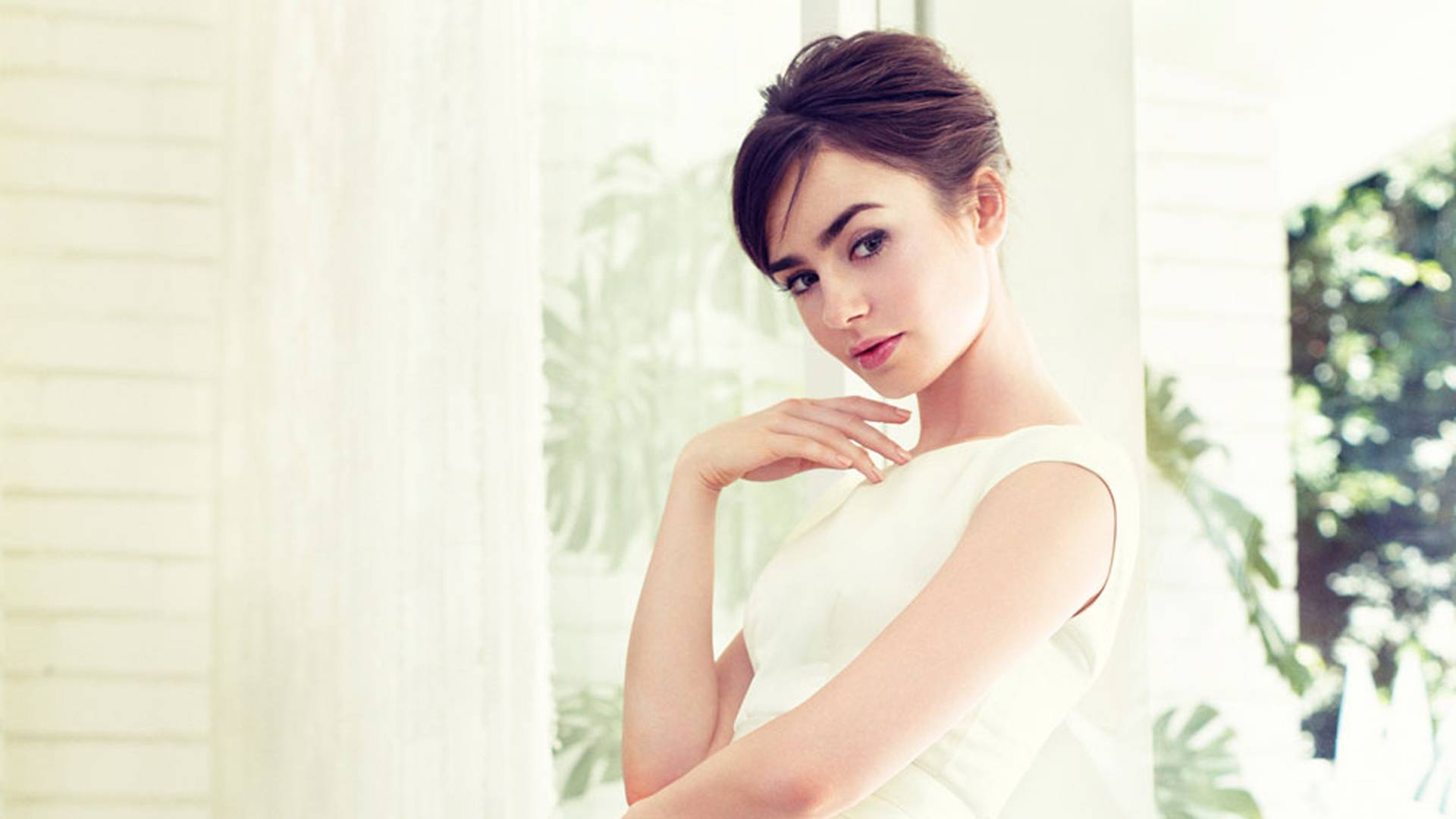 Lily Collins Hd Wallpapers Free Download - Lily Collins Full Hd , HD Wallpaper & Backgrounds