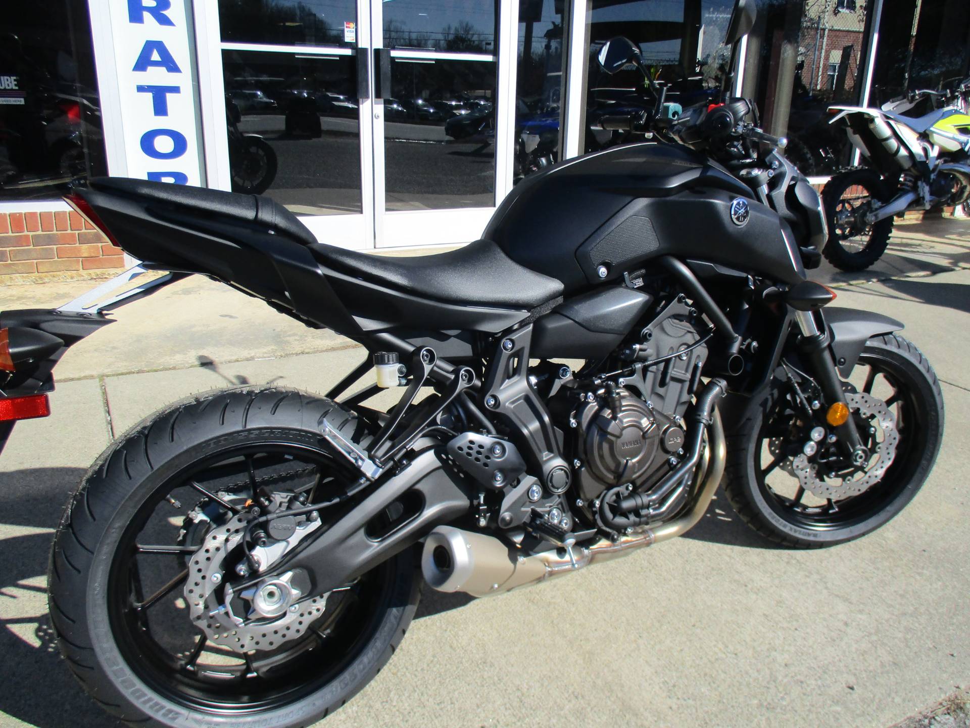 2019 yamaha mt 07 exhaust
