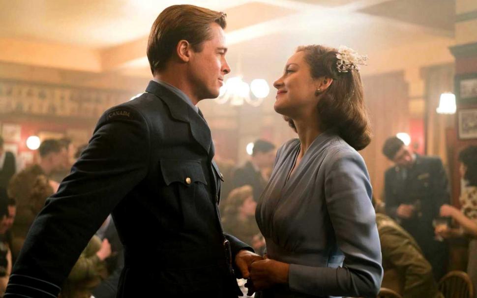 Brad Pitt And Marion Cotillard In Allied 2016 Wallpaper - Allied Brad Pitt Marion Cotillard , HD Wallpaper & Backgrounds