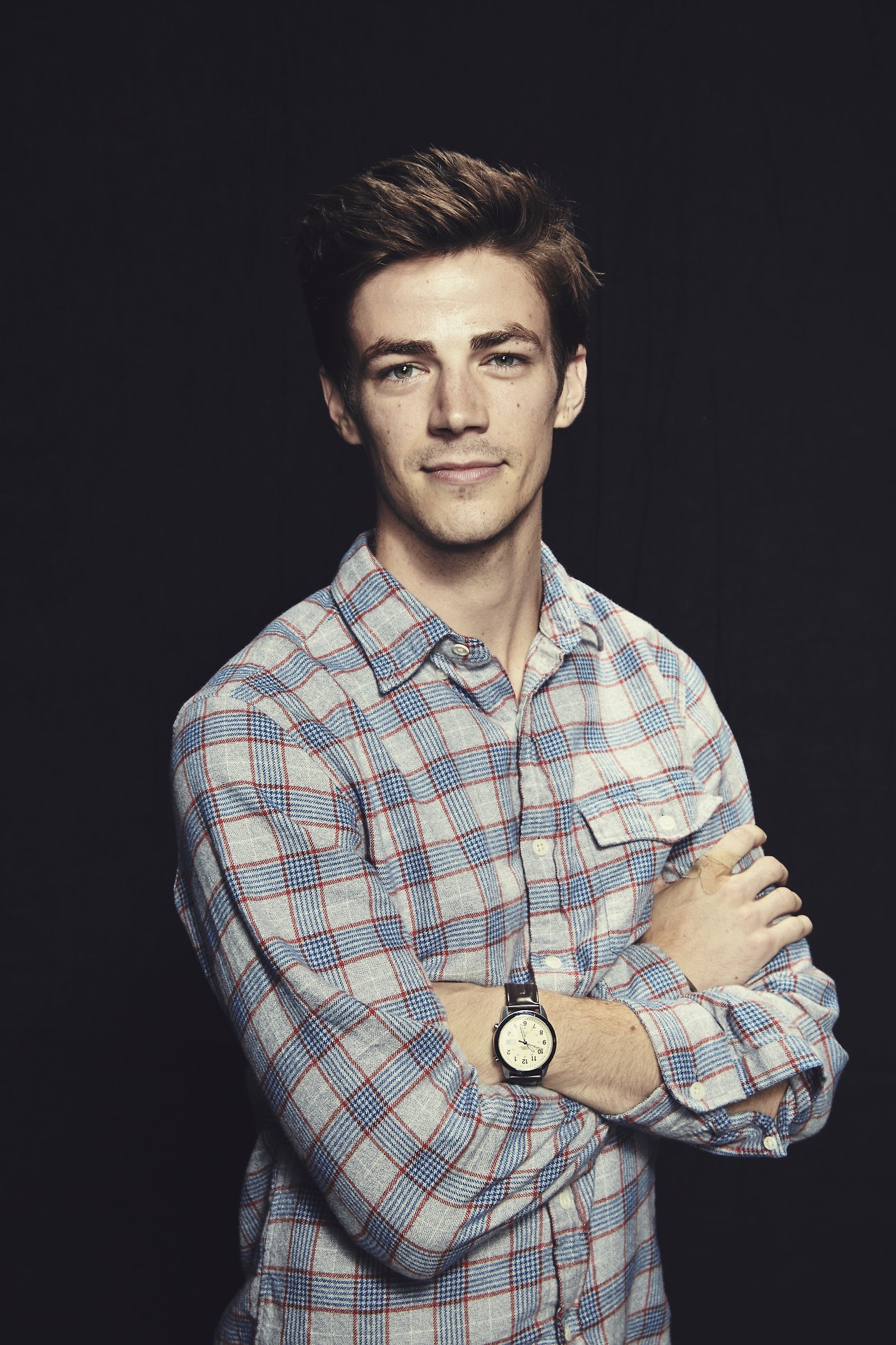 Grant Gustin Hd Pictures Grant Gustin Full Hd Wallpapers - Grant Gustin , HD Wallpaper & Backgrounds