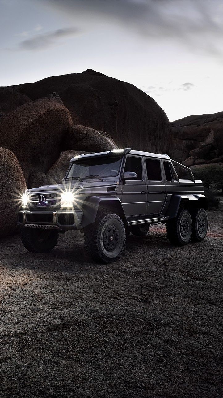 Mercedes Benz G63 Amg In Desert Canyon Rocks Iphone - Iphone 8 Plus Wallpaper Cars , HD Wallpaper & Backgrounds