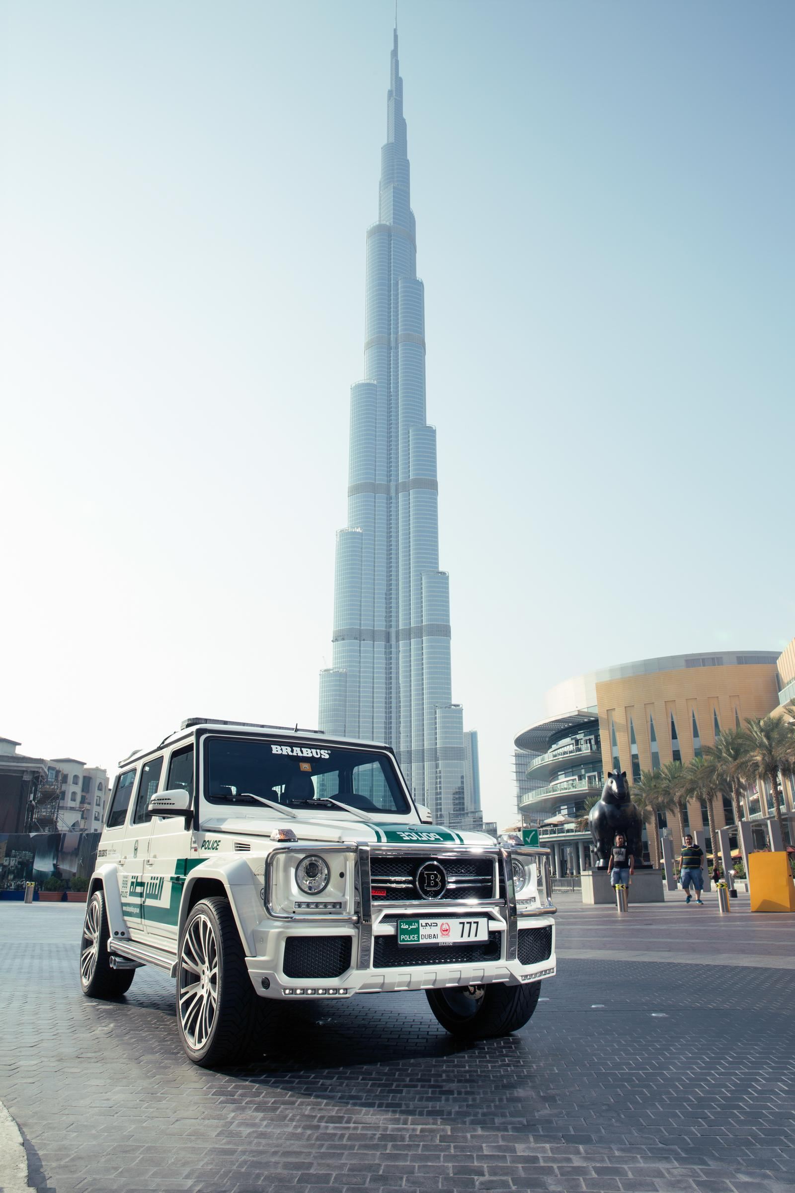 Mercedes G63 Amg By Brabus 2013 Wallpaper - Burj Khalifa , HD Wallpaper & Backgrounds