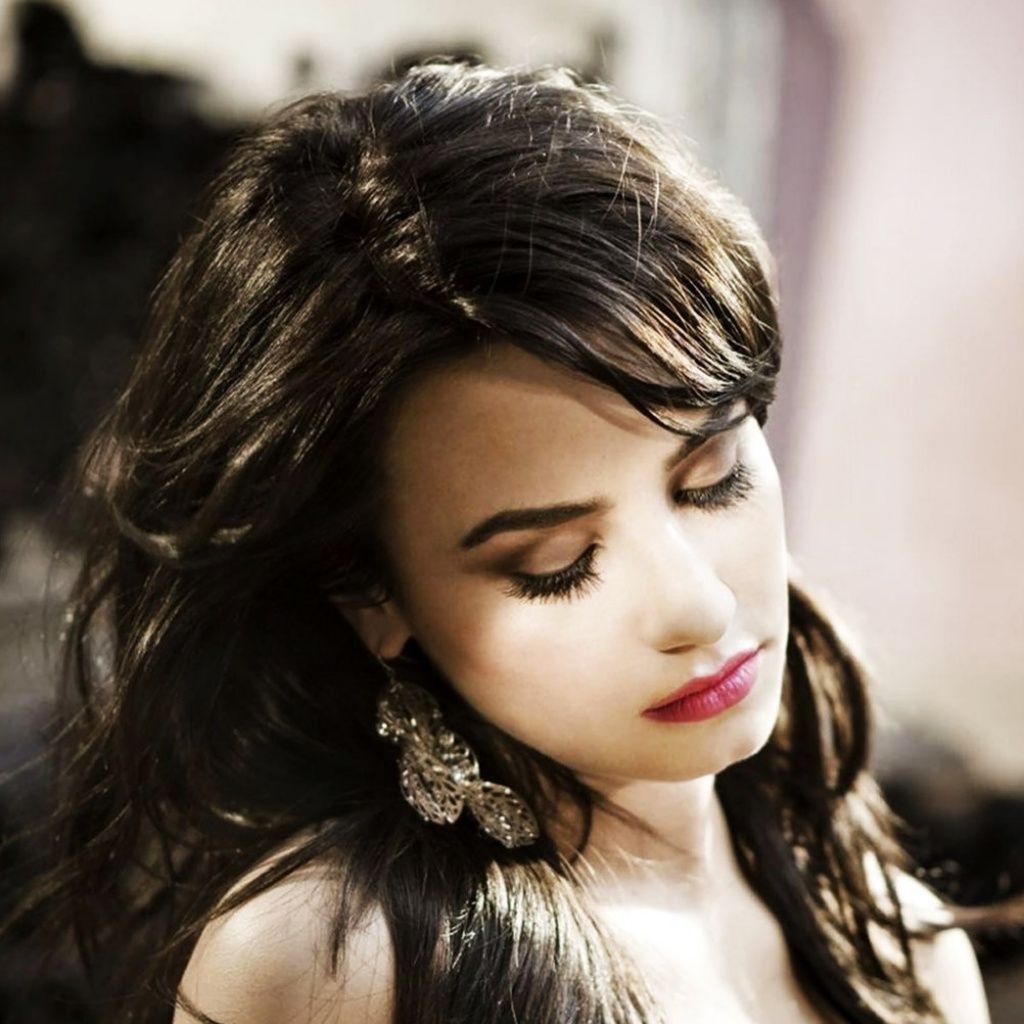Demi Phone Wallpapers,www - Photoshoot Demi Lovato Here We Go Again , HD Wallpaper & Backgrounds