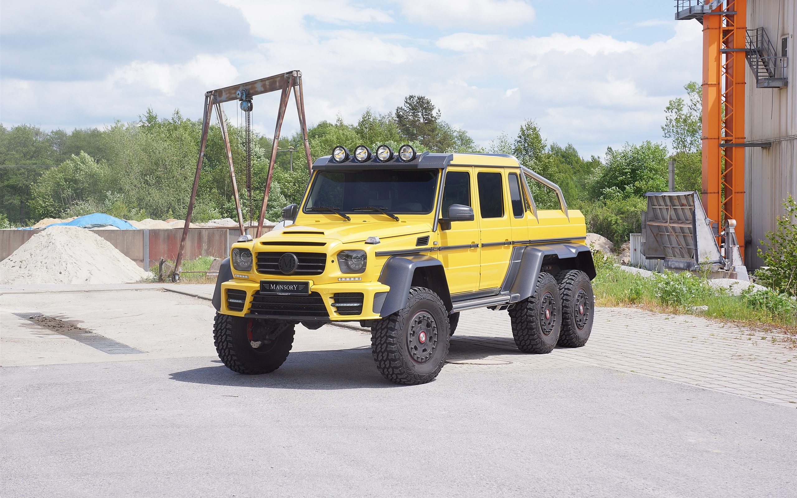 2015 Mercedes-benz G63 Amg Yellow Car Wallpaper - Mercedes G63 Amg 6x6 Custom , HD Wallpaper & Backgrounds