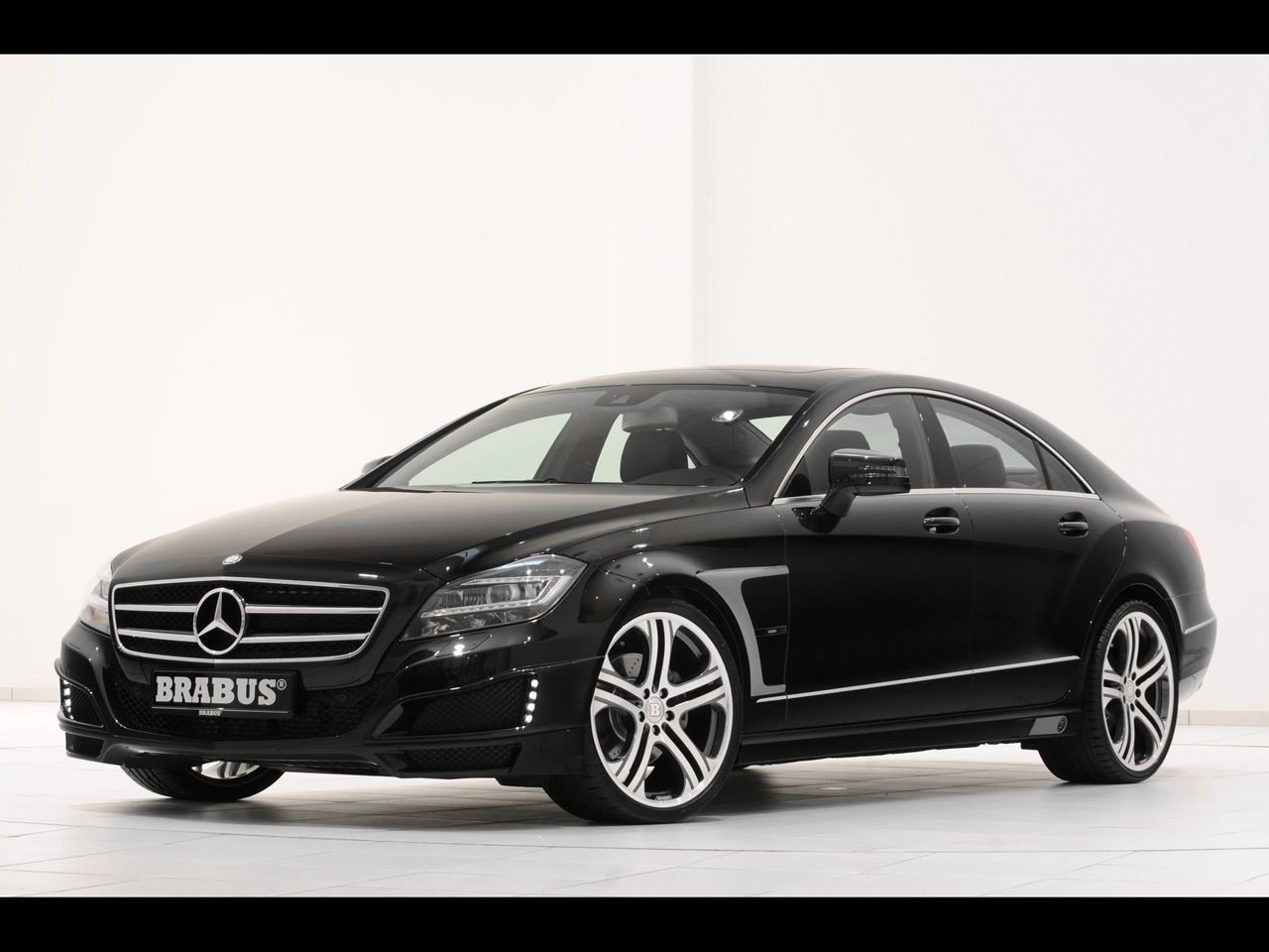 Valentine Day 2014 Brabus Wallpaper Hd - Mercedes Coupe Cls 2011 , HD Wallpaper & Backgrounds