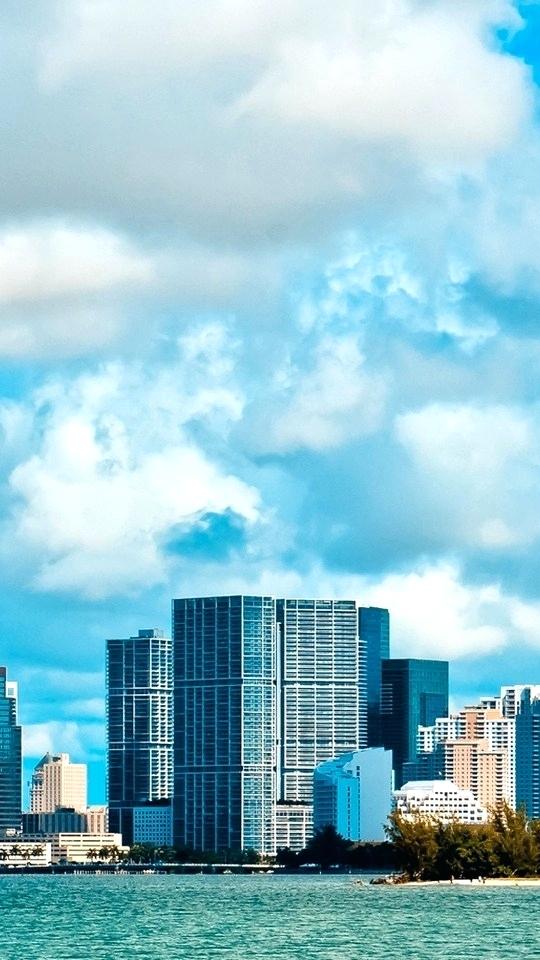 Download Wallpaper Beach Sky Wall Paper Miami Clouds - Sky Background With Buildings , HD Wallpaper & Backgrounds
