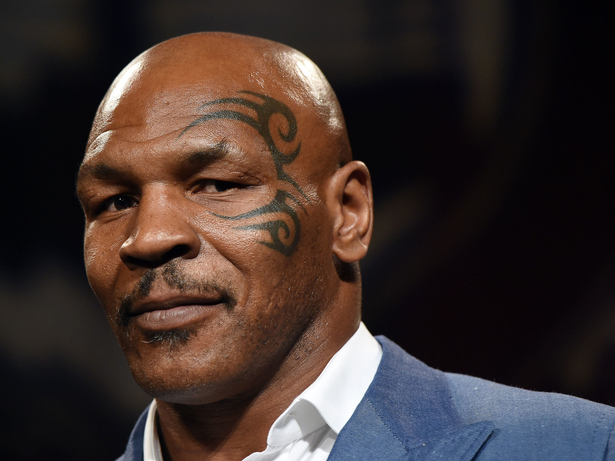 Watch Round 7 Of Mike Tyson Vs - Mike Tyson , HD Wallpaper & Backgrounds