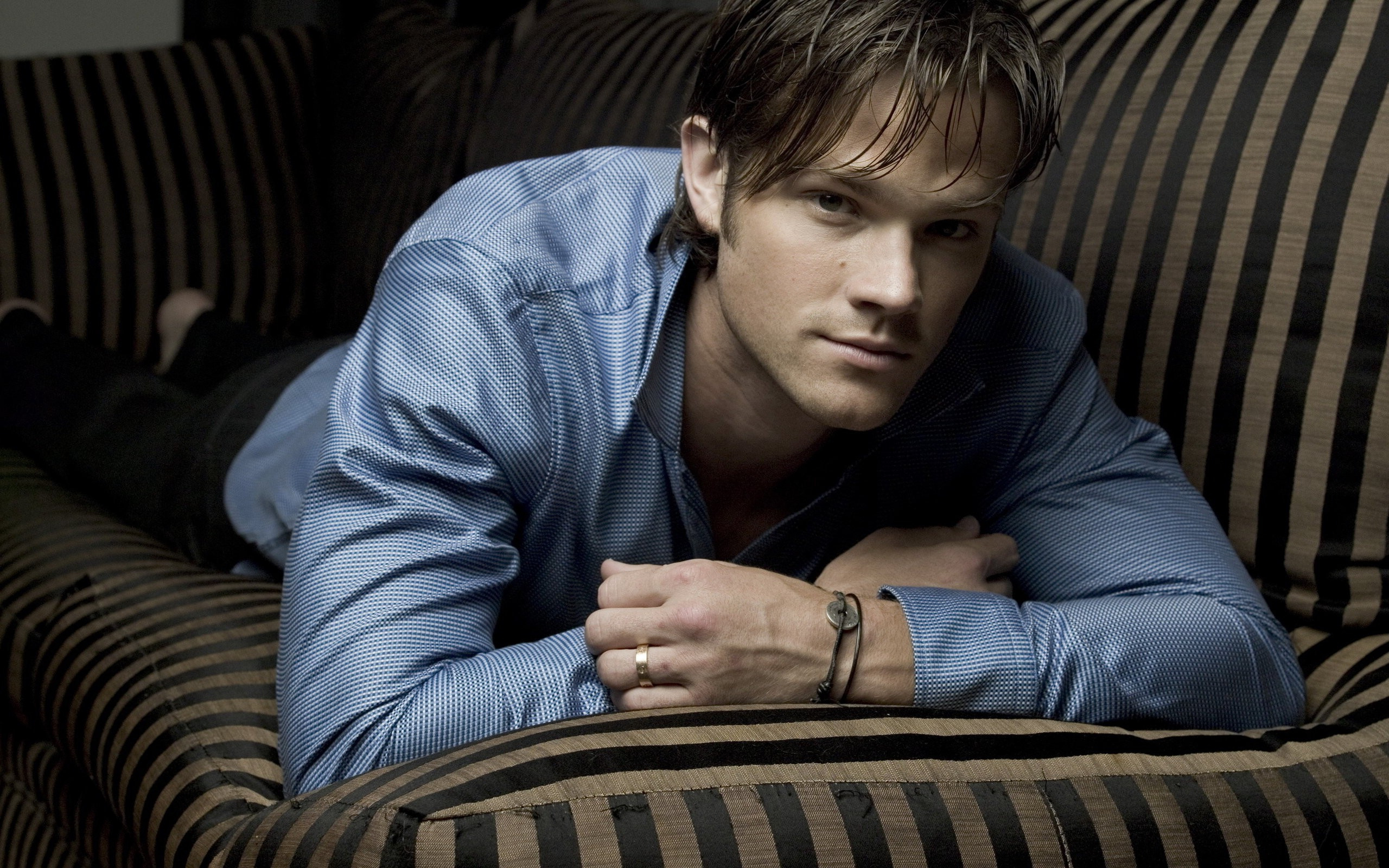 Jared Padalecki Hd Wallpaper - Jared Padalecki Photoshoot Hq , HD Wallpaper & Backgrounds