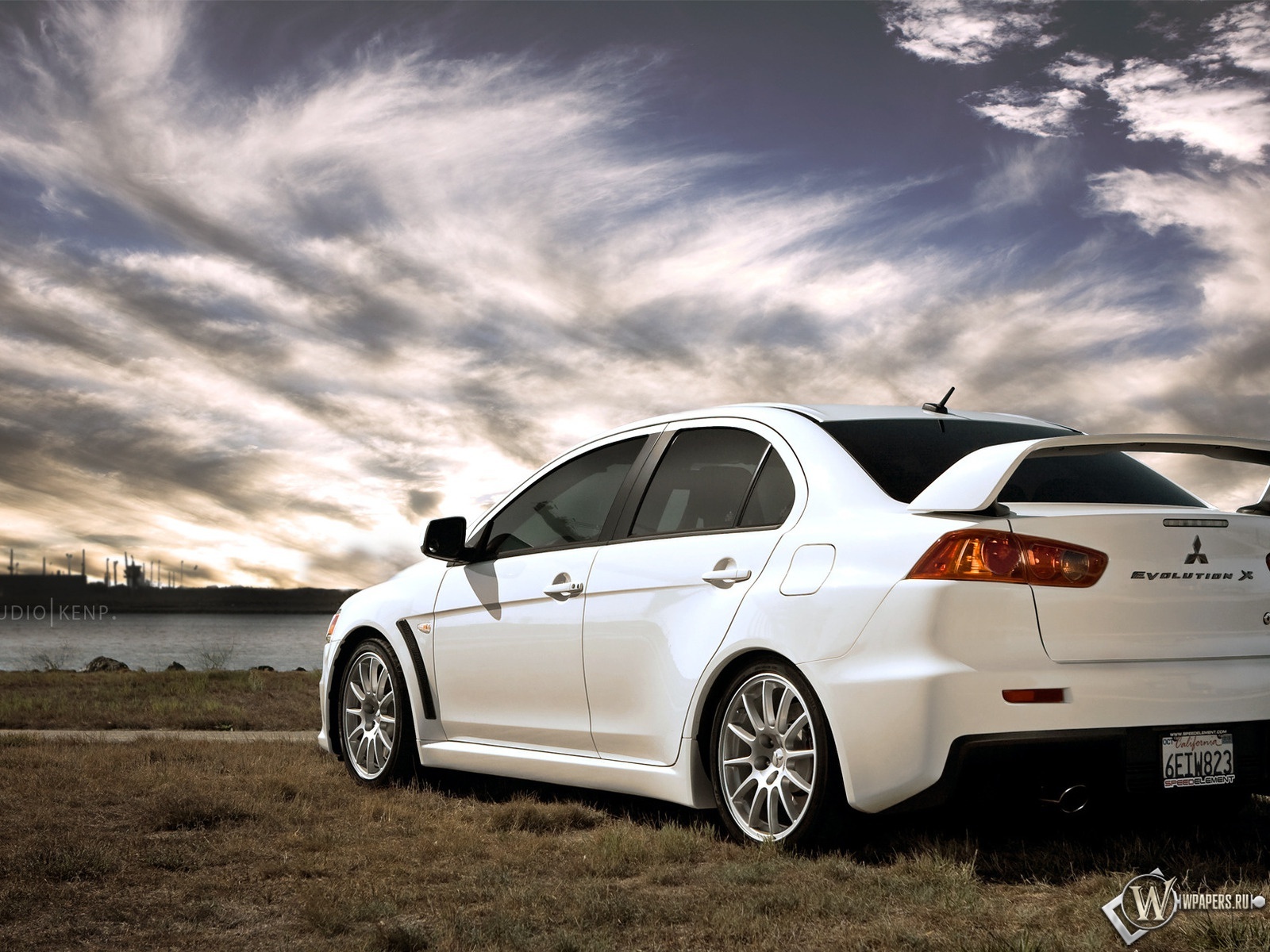 Mitsubishi Evo X Wallpaper Wallpaper - Mitsubishi Lancer Evo X , HD Wallpaper & Backgrounds