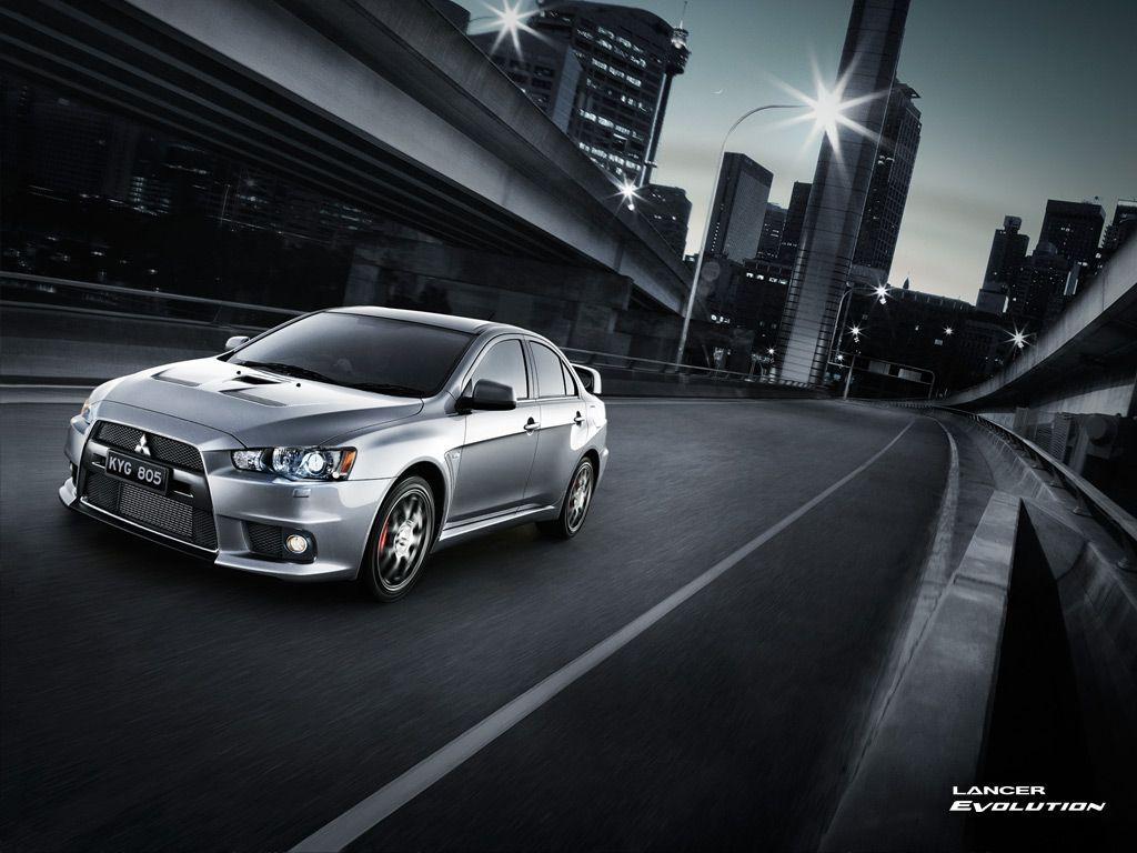 Silver Mitsubishi Lancer Evo X Hd Wallpaper For Desktop - Mitsubishi Lancer , HD Wallpaper & Backgrounds