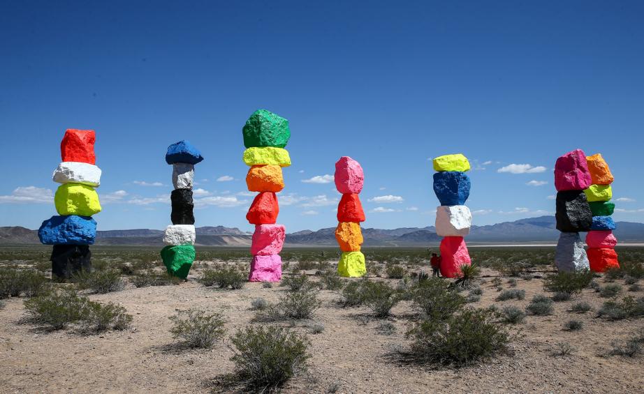 The Heat Is On - Seven Magic Mountains , HD Wallpaper & Backgrounds