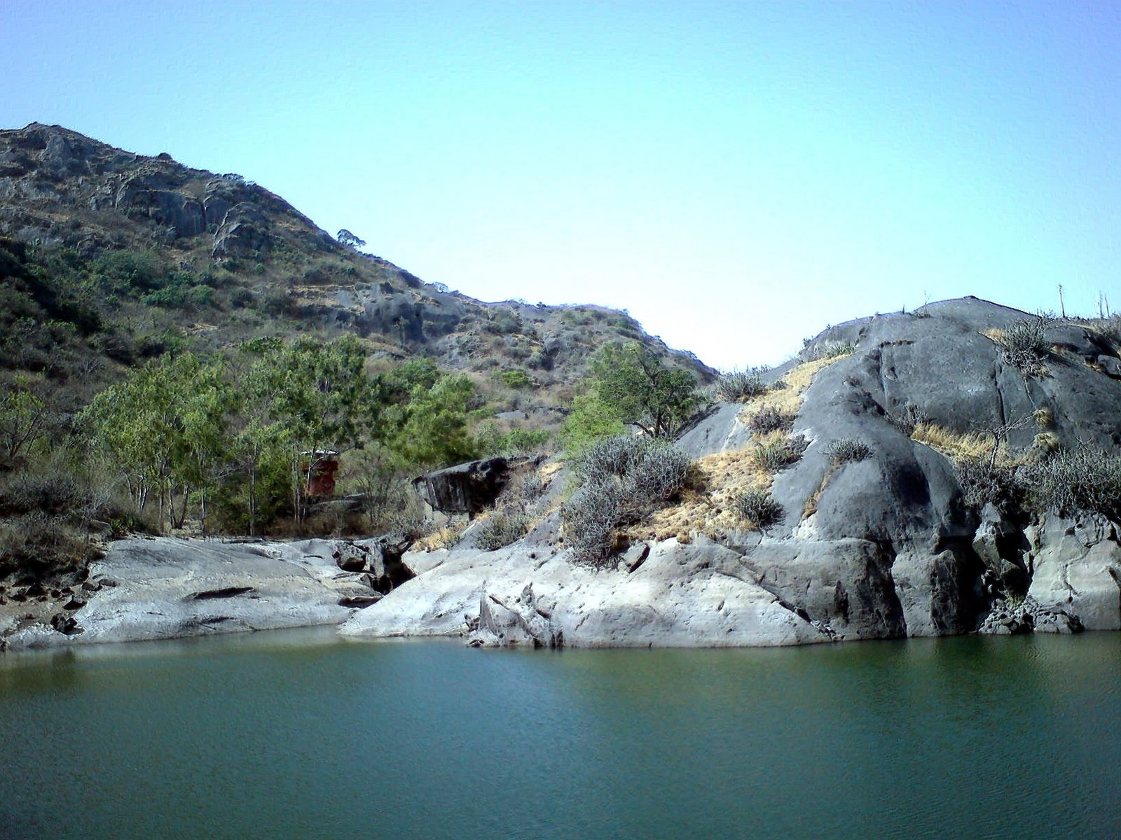 Mount Abu Sanctuary Image - Mount Abu Rajasthan Mountain , HD Wallpaper & Backgrounds