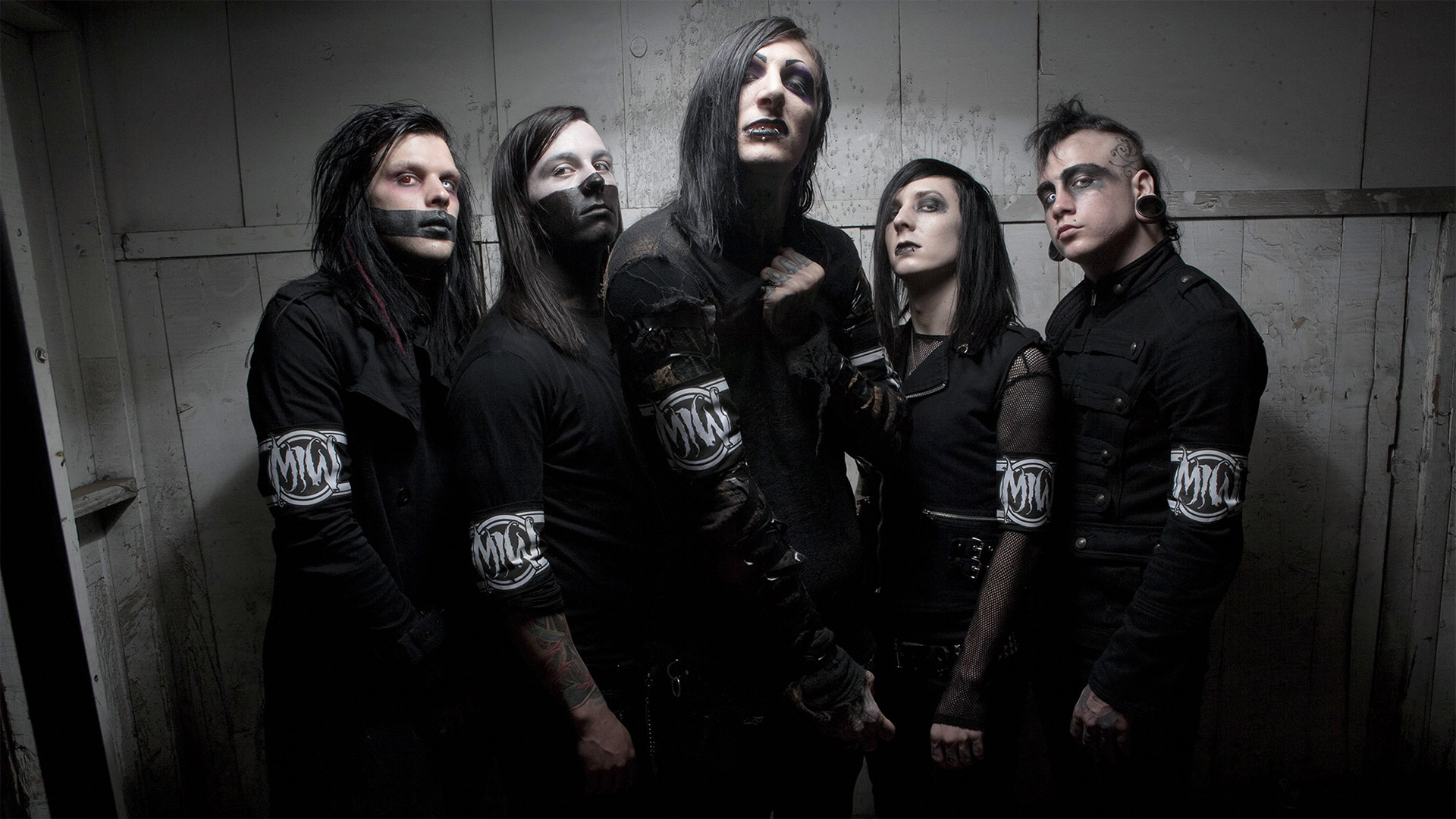 Motionless In White Backdrop Wallpaper - Motionless In White Full Band , HD Wallpaper & Backgrounds