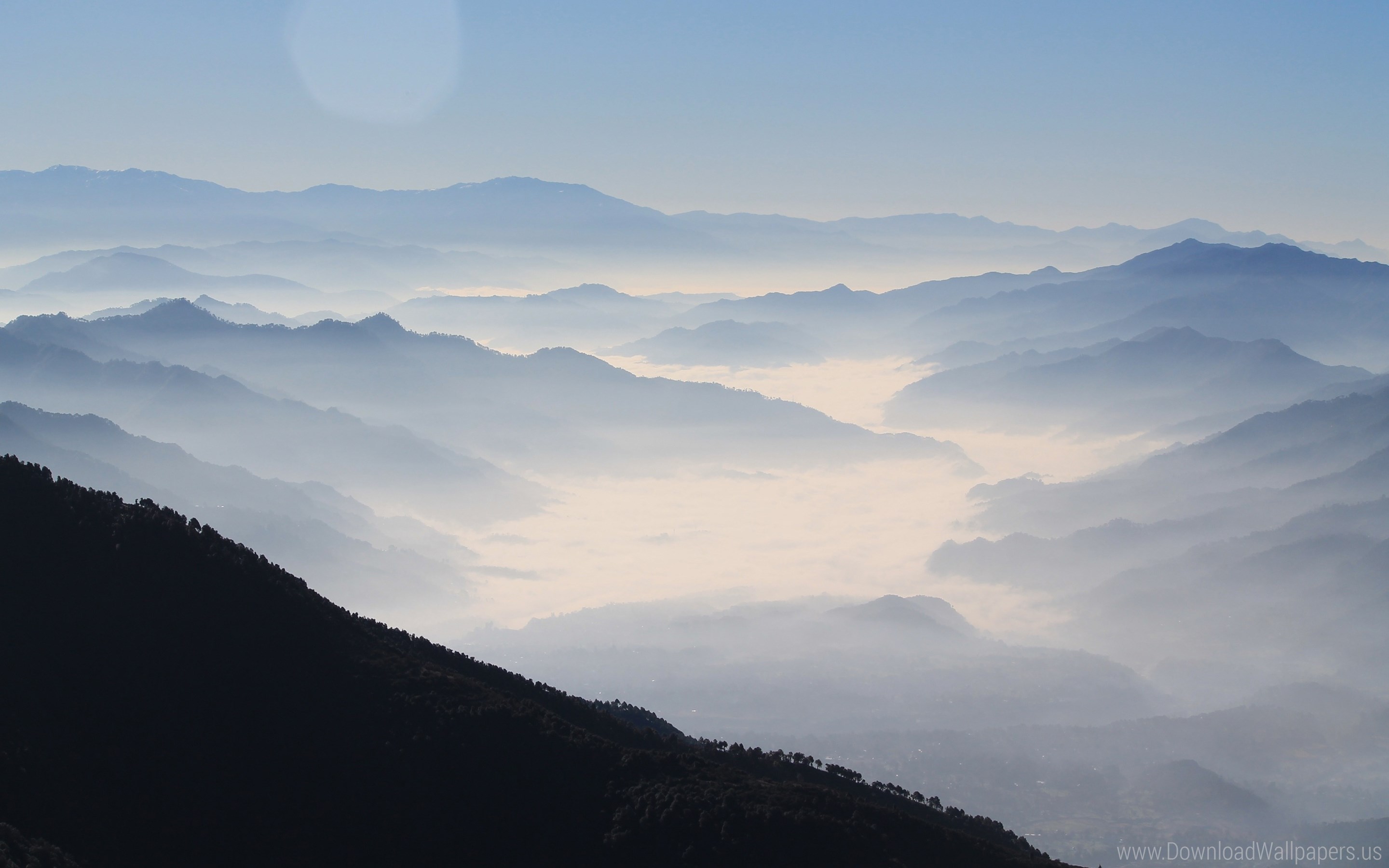 Download Retina Widescreen - Mountains With Mist , HD Wallpaper & Backgrounds
