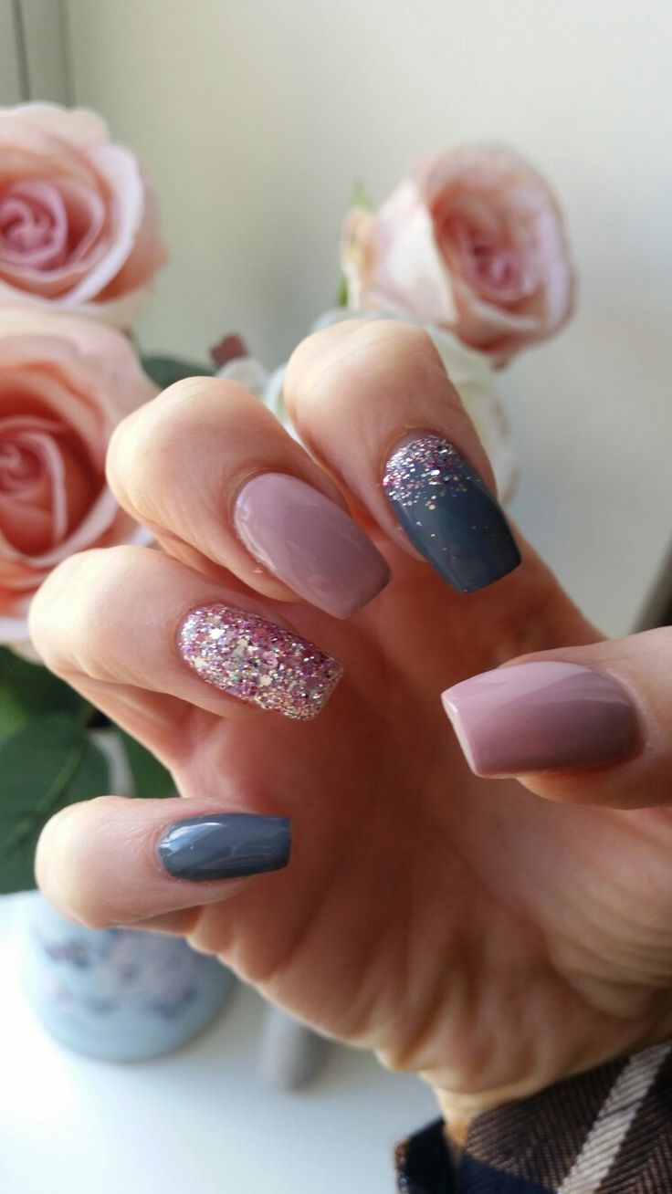 So Far Pink And Grey With Rose Gold Glitter Matte Acrylic - Grey And Pink Glitter Nails , HD Wallpaper & Backgrounds