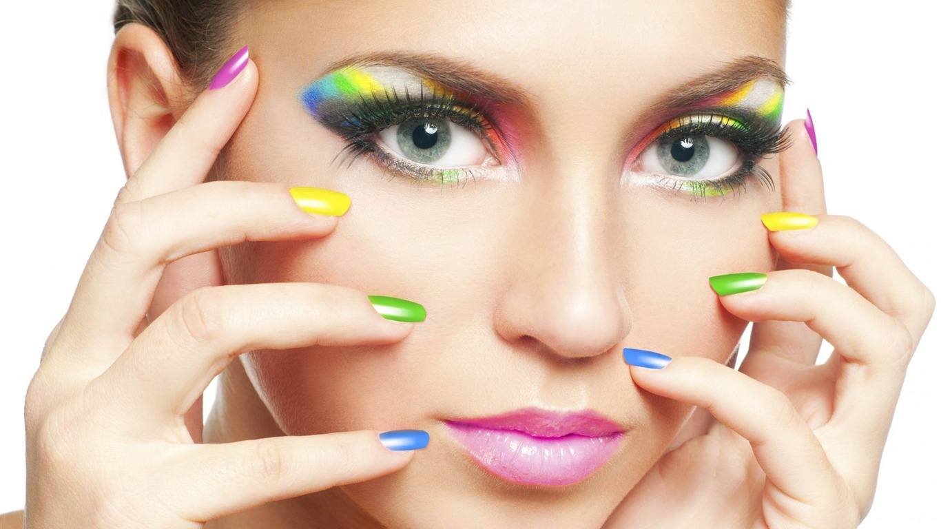 People / Girl Makeup Manicure-photo Hd Wallpaper - Ojos De Maquillaje De Arcoiris , HD Wallpaper & Backgrounds