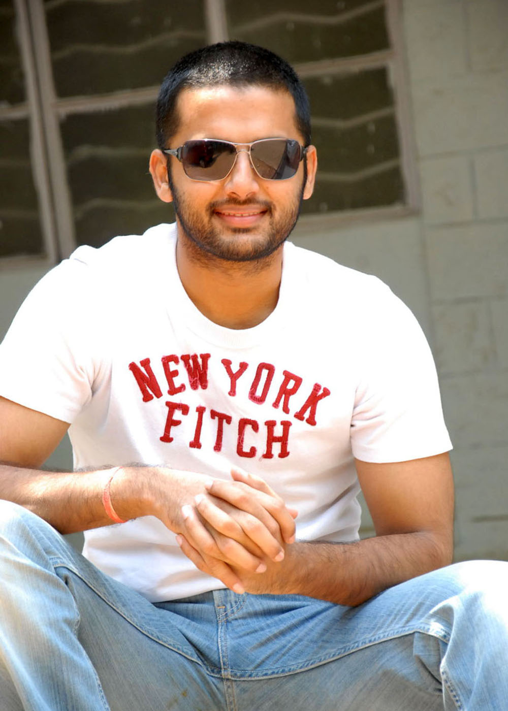 Nitin Tollywood Actor Hd Wallpapers Free Download At - Gentleman , HD Wallpaper & Backgrounds