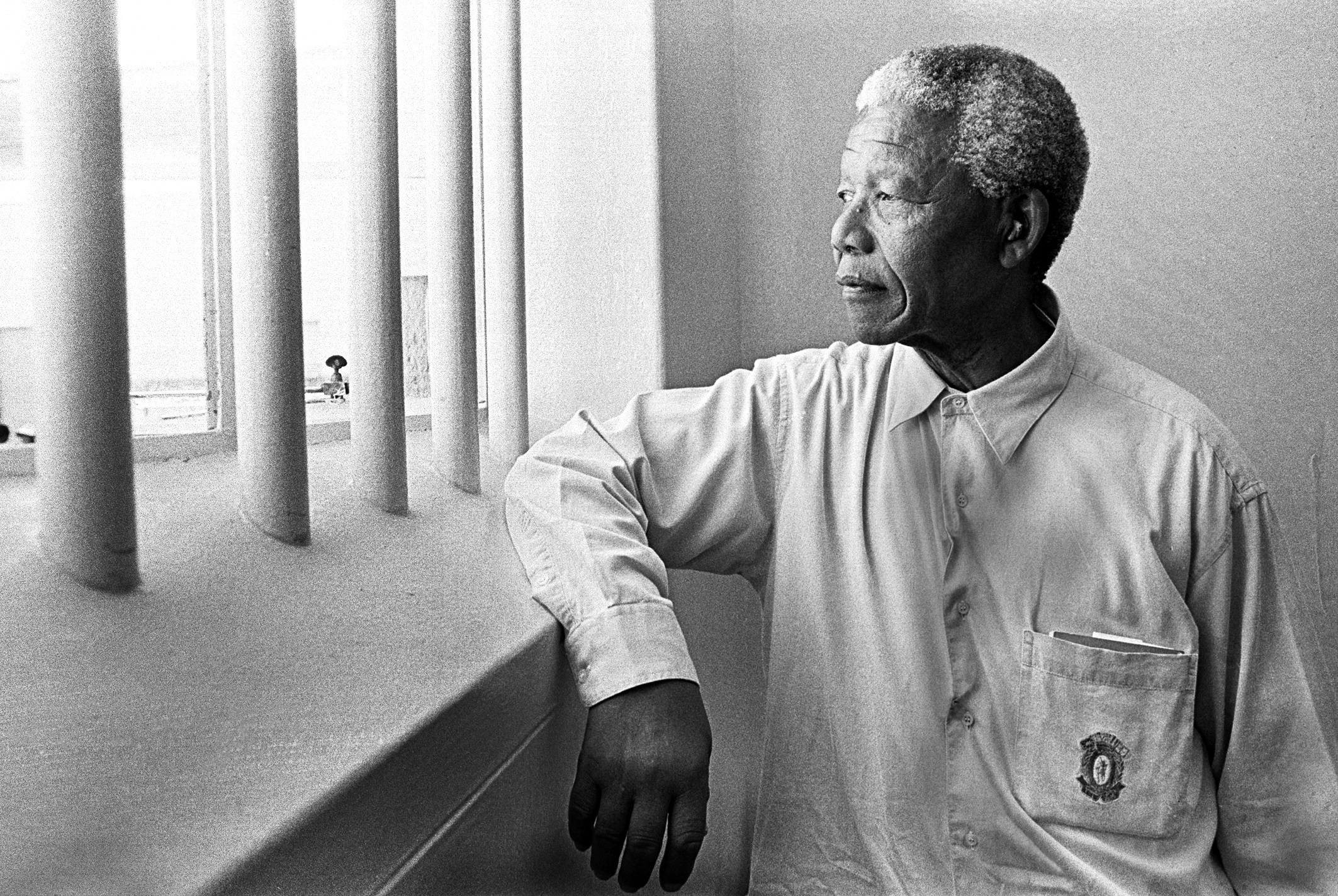 Mandela's Life And Times - Nelson Mandela Action , HD Wallpaper & Backgrounds