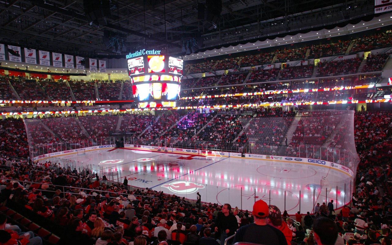 where do the new jersey devils play their home games