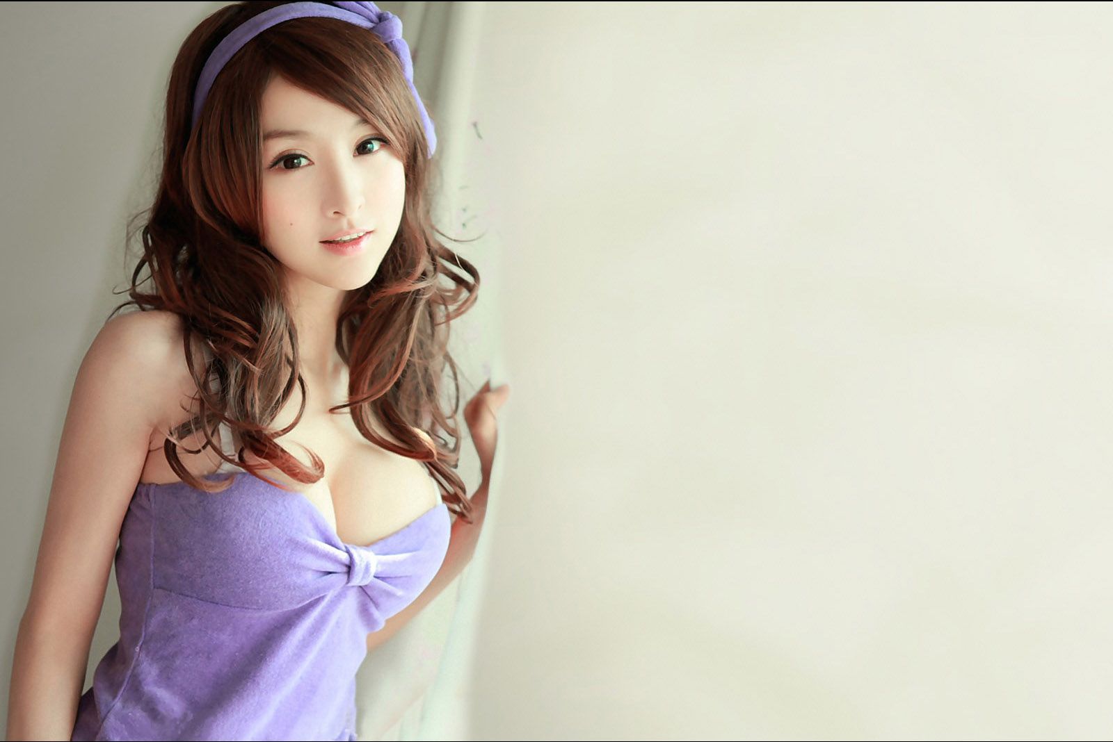 Cute Korean Girls Wallpaper Top Wallpapers - Cute Beautiful Korean Girl , HD Wallpaper & Backgrounds