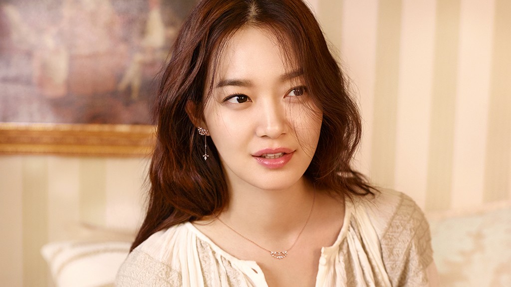 Artis Kpop Yang Cantik - Shin Min Ah Age , HD Wallpaper & Backgrounds