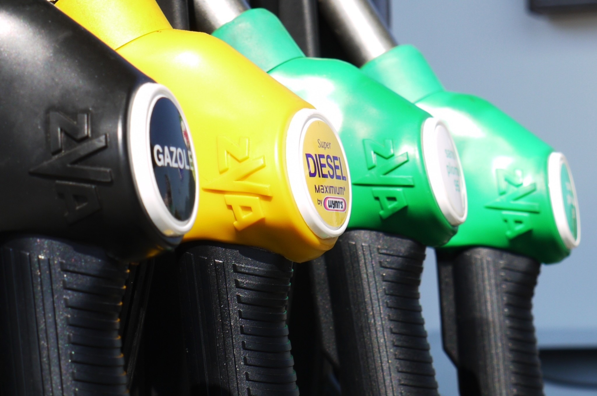 Gasoline, Diesel, Petrol, Gas, Fuel, Oil, Transportation, - Gasoline Diesel , HD Wallpaper & Backgrounds