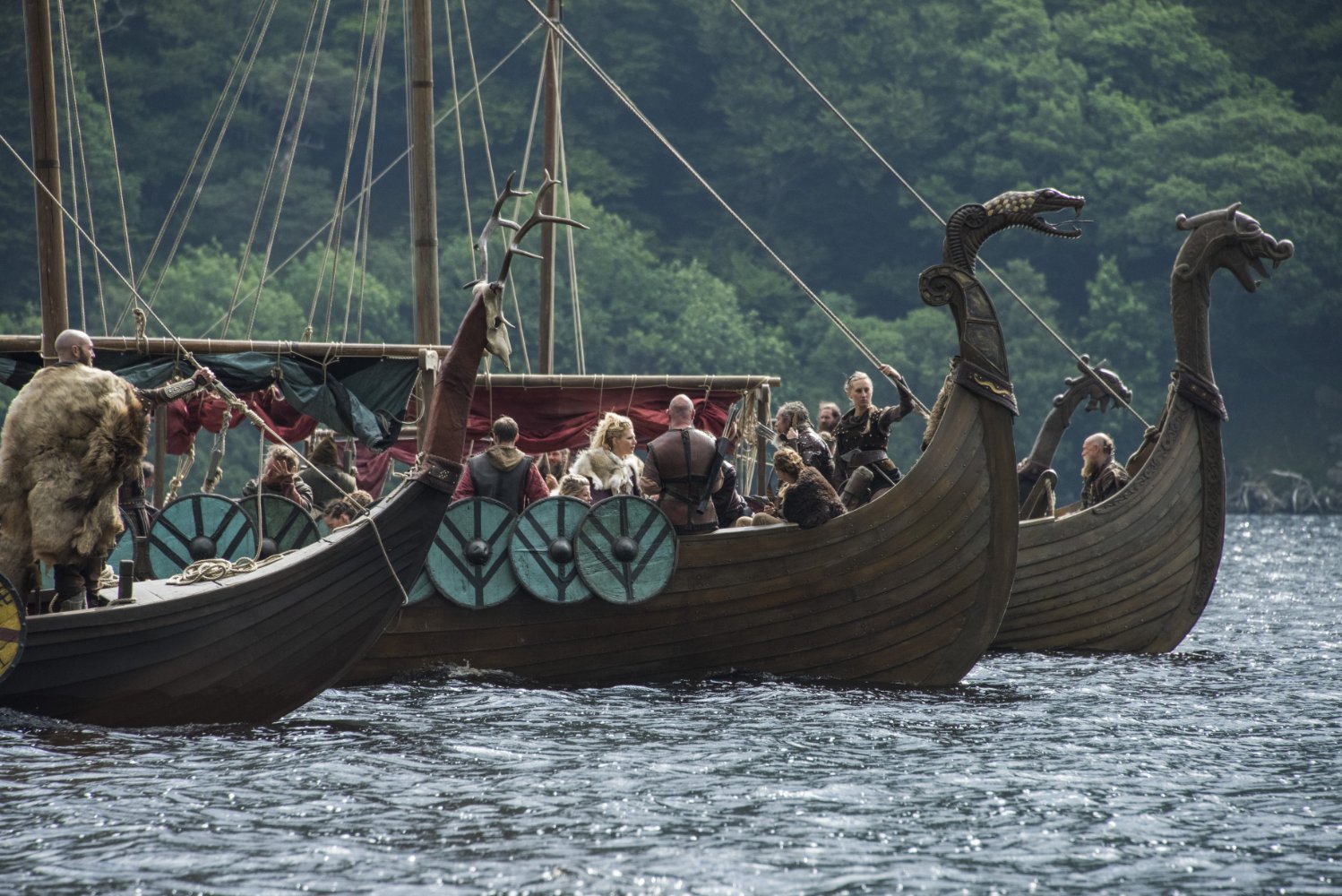 Sorry - Vikings Ragnar Ship , HD Wallpaper & Backgrounds