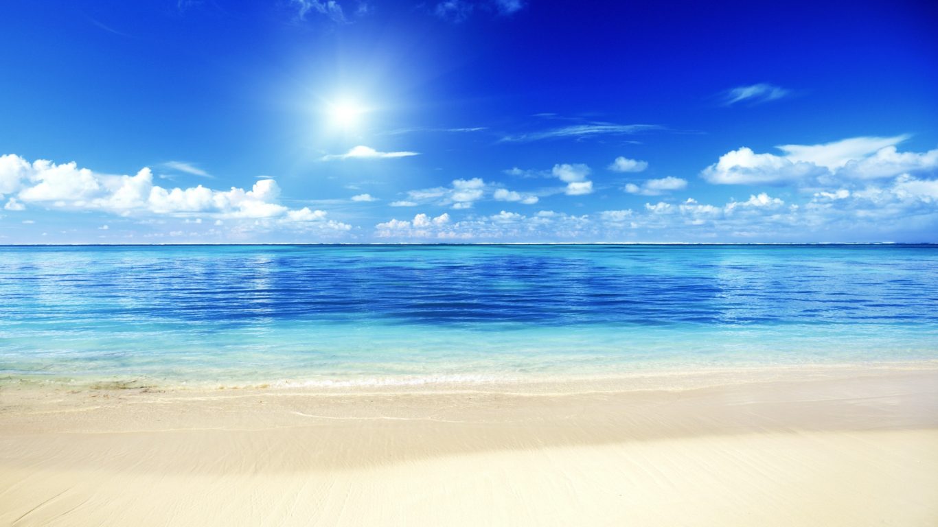 Wallpaper Background Free Bright Summer Day Clouds - Bright Beach Background , HD Wallpaper & Backgrounds
