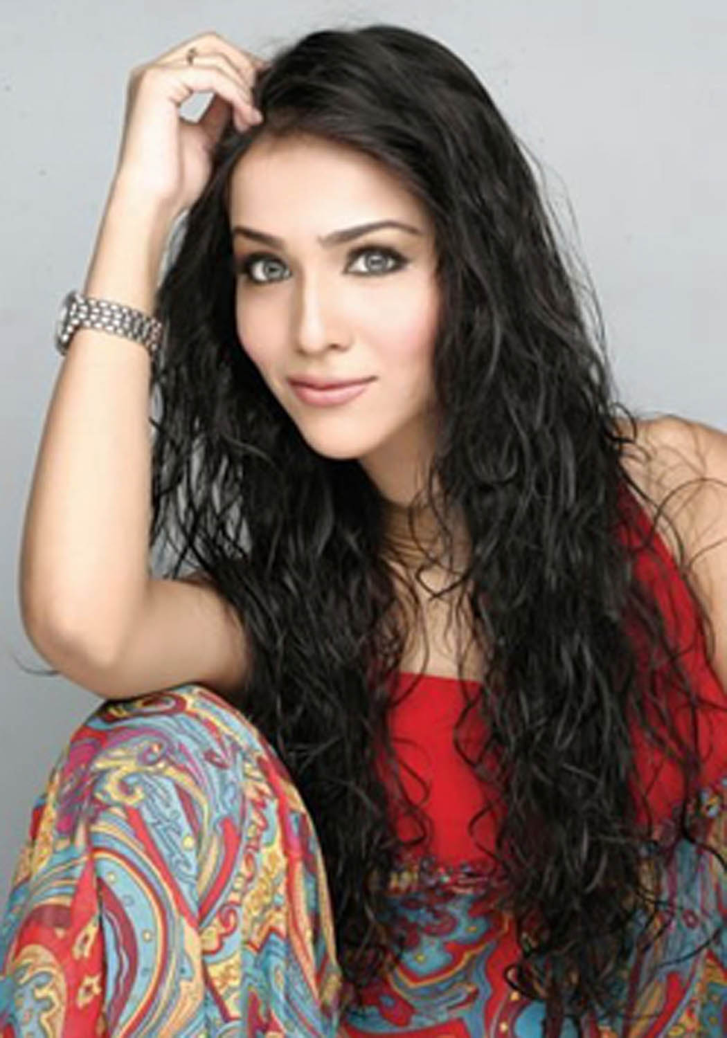 Beautiful Pakistani Woman - Humaima Malik , HD Wallpaper & Backgrounds