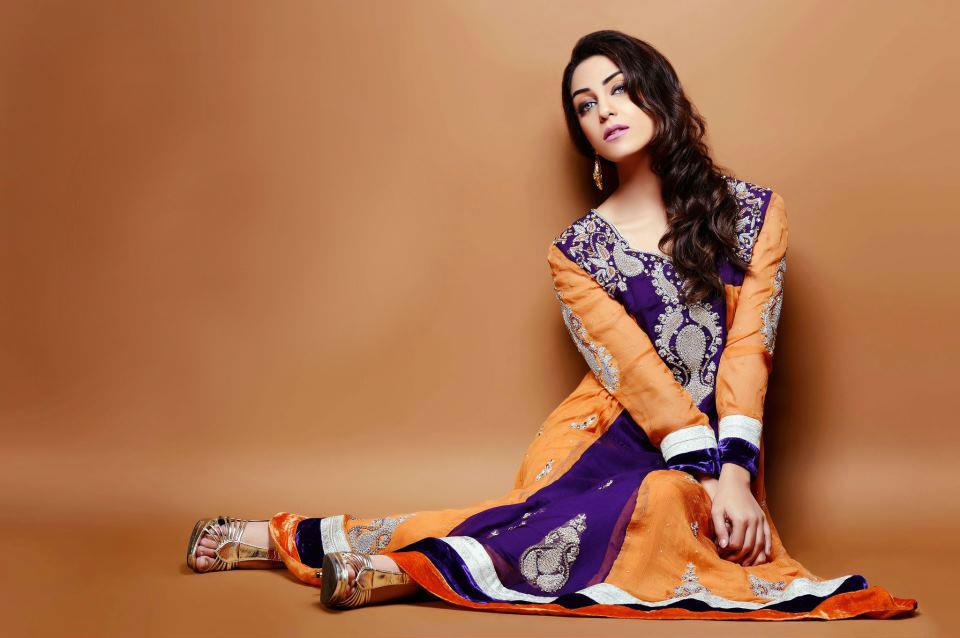Pakistan Girls Wallpaper - Pakistani Models Beautiful Feets , HD Wallpaper & Backgrounds